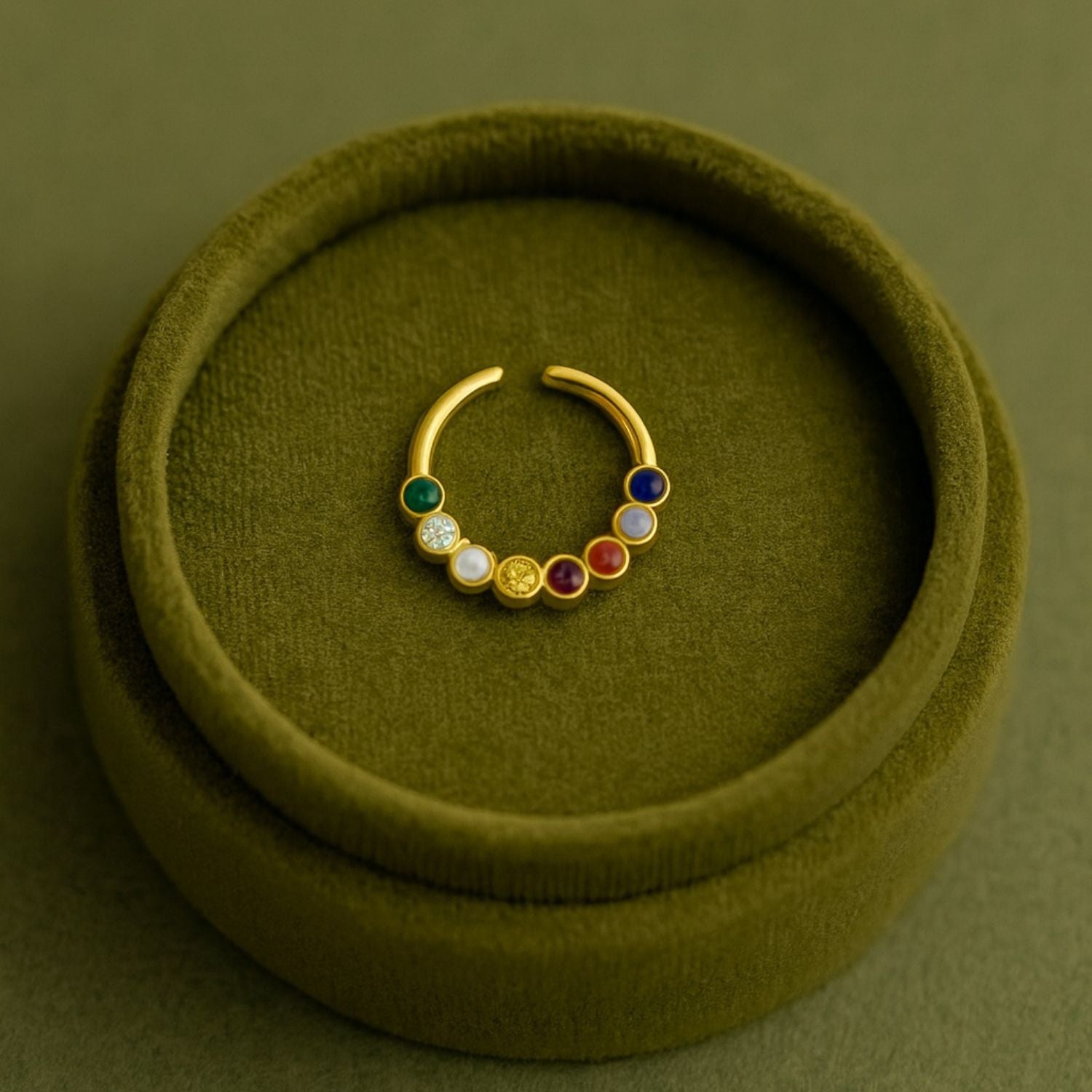 Perno da naso con pietra trasparente a grappolo floreale - Argento Sterling