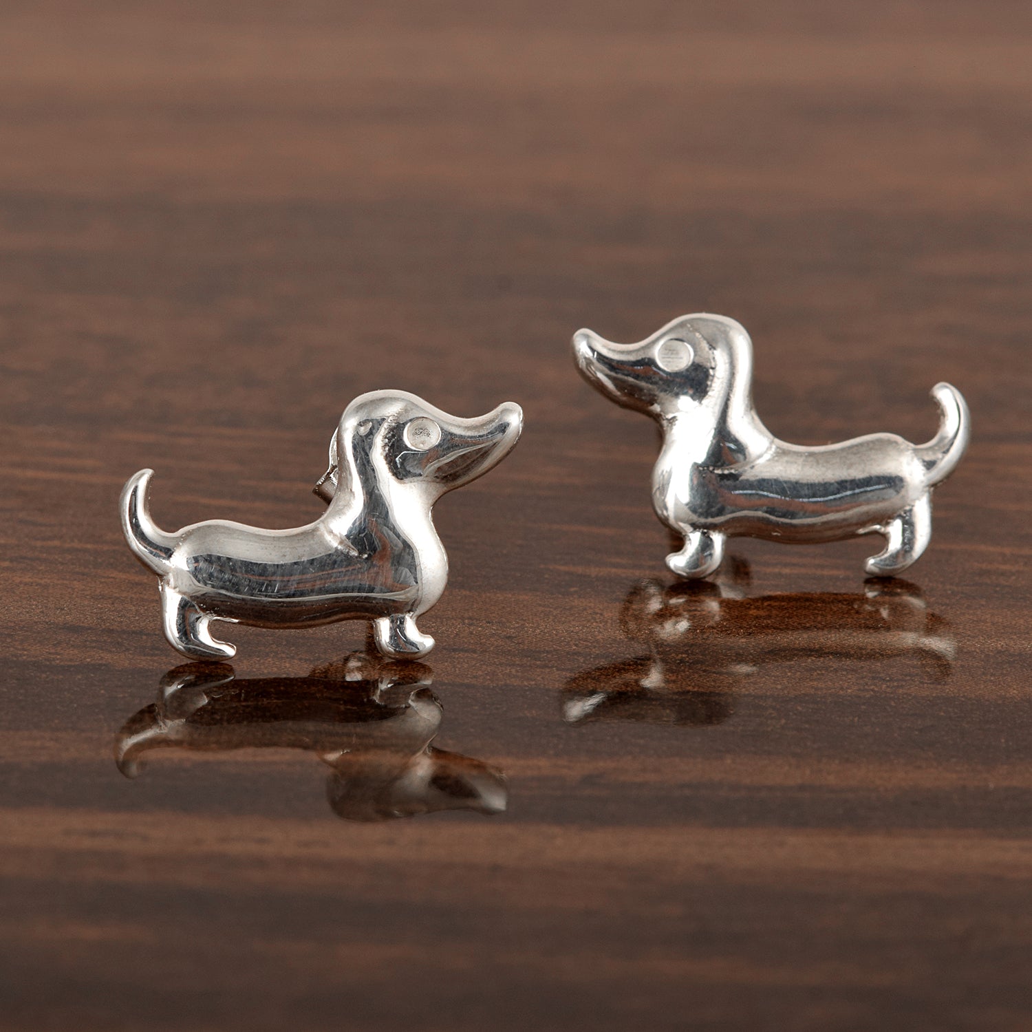 Dachshund Dog Stud Earrings - Sterling Silver