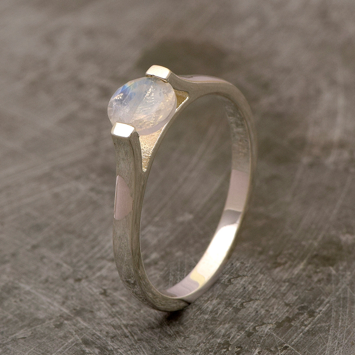 Moonstone Solitaire Ring – Sterling Silver