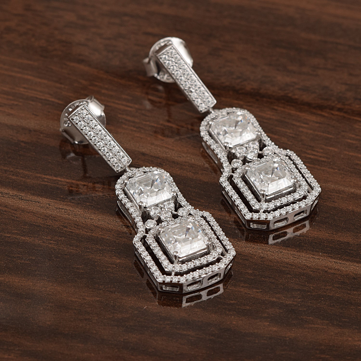 Orecchini pendenti geometrici con moissanite - Argento sterling