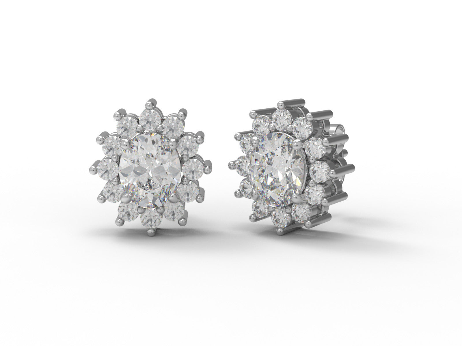 Orecchini a bottone con alone di moissanite a grappolo - Argento Sterling 925