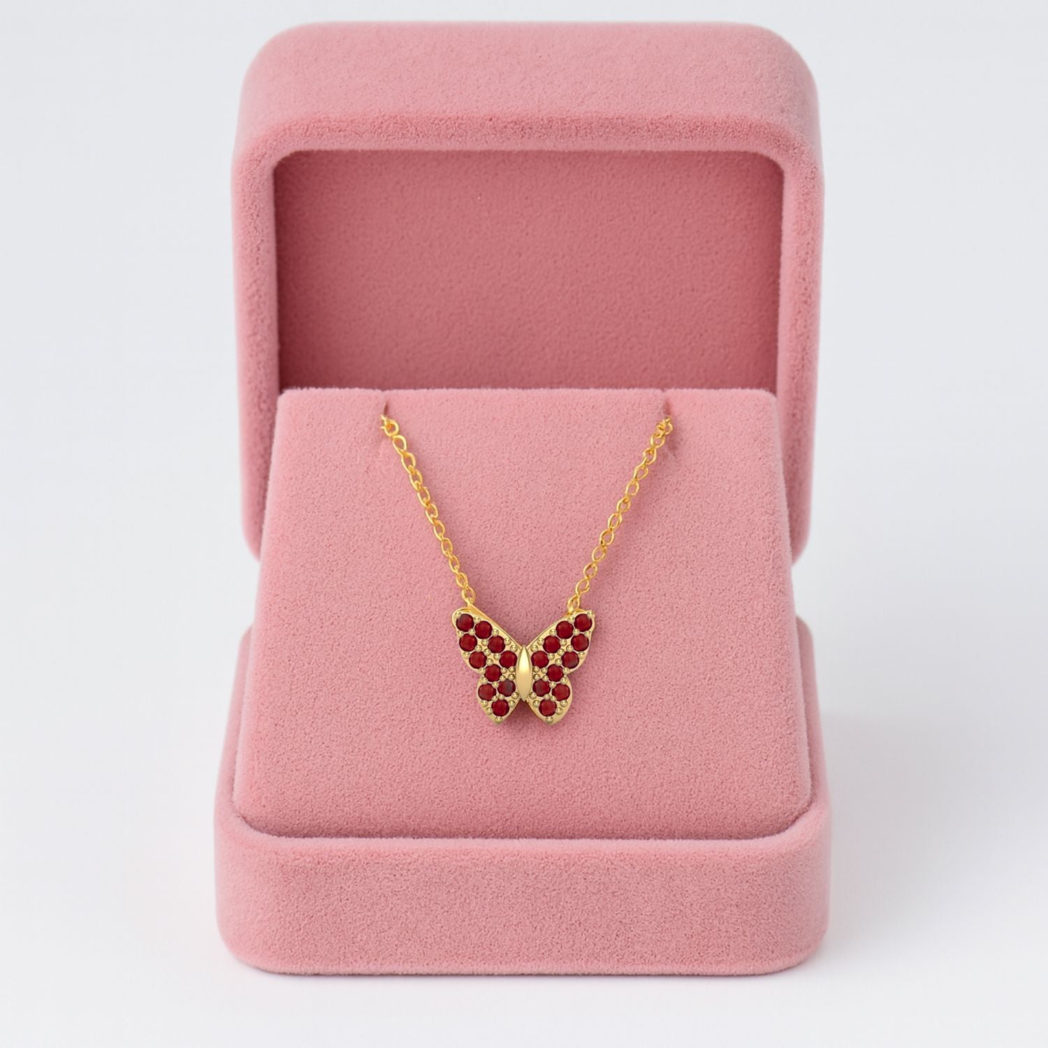 Collana con ciondolo a forma di testa di cervo realistica in oro giallo 9k con pietra preziosa di zaffiro blu da 0,75 ct e ciondolo a forma di animale.