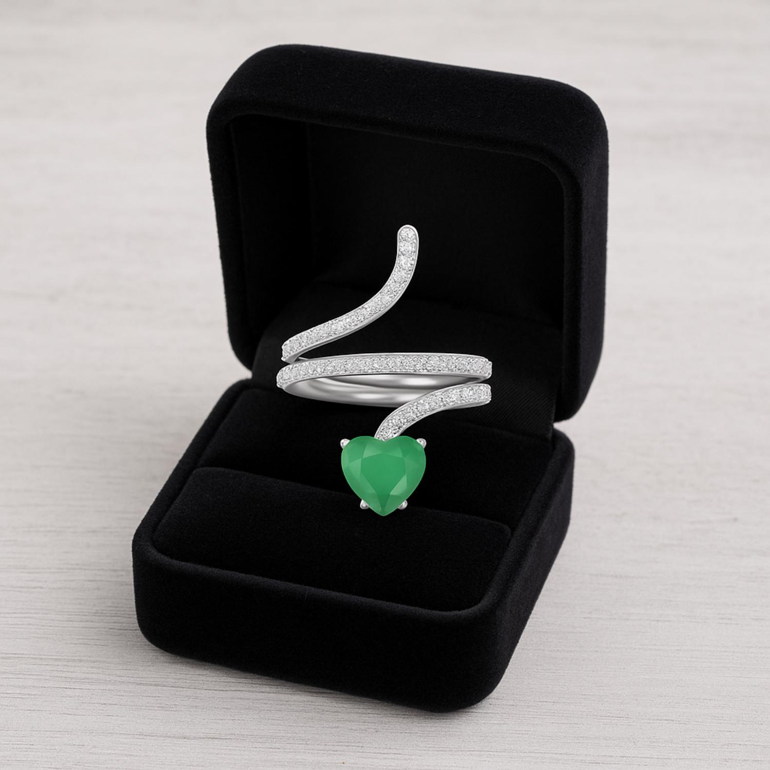 Emerald Heart Shape Twisted Ring – Sterling Silver