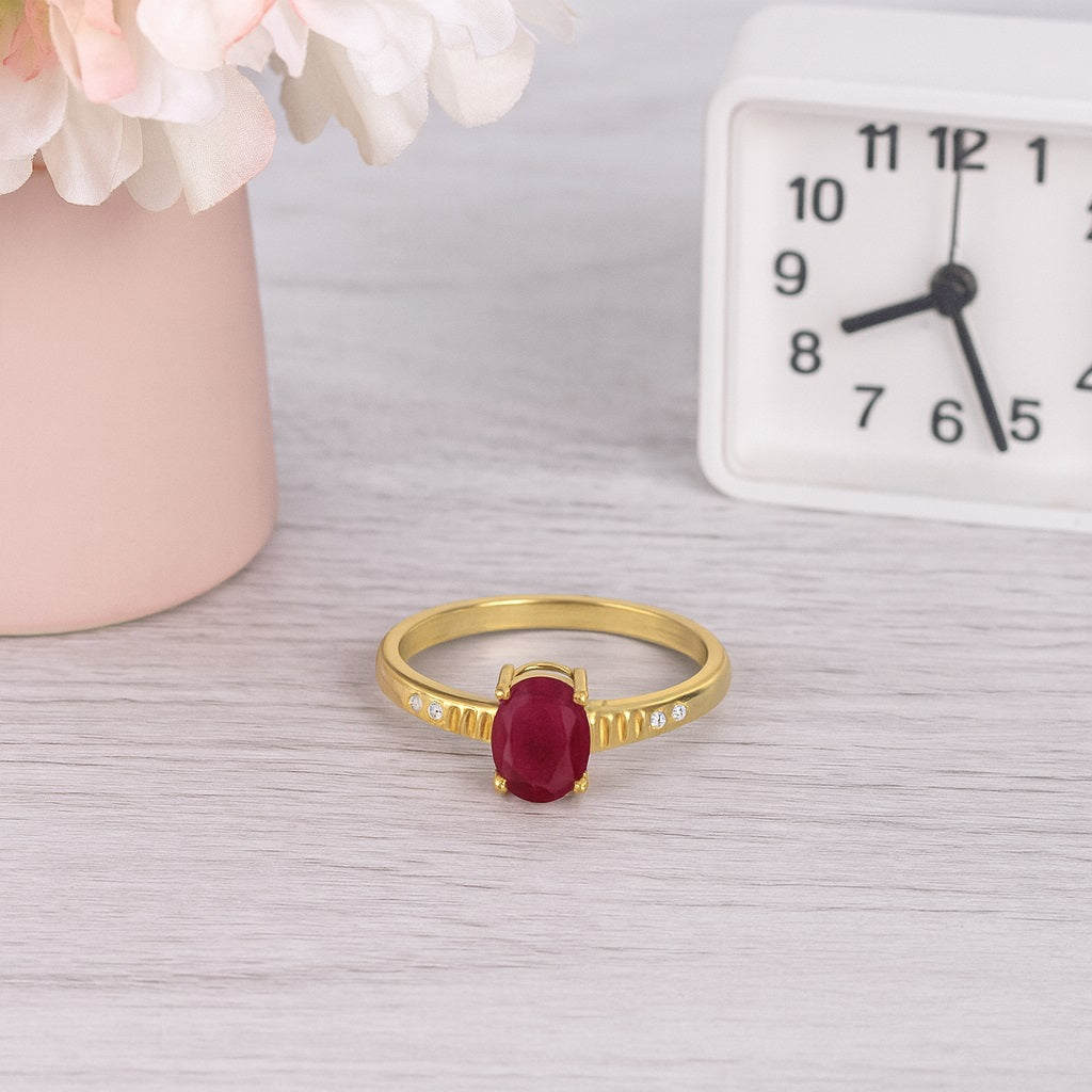 Ruby 1.00 Ct Oval Side Accent Ring – 14k Yellow Gold
