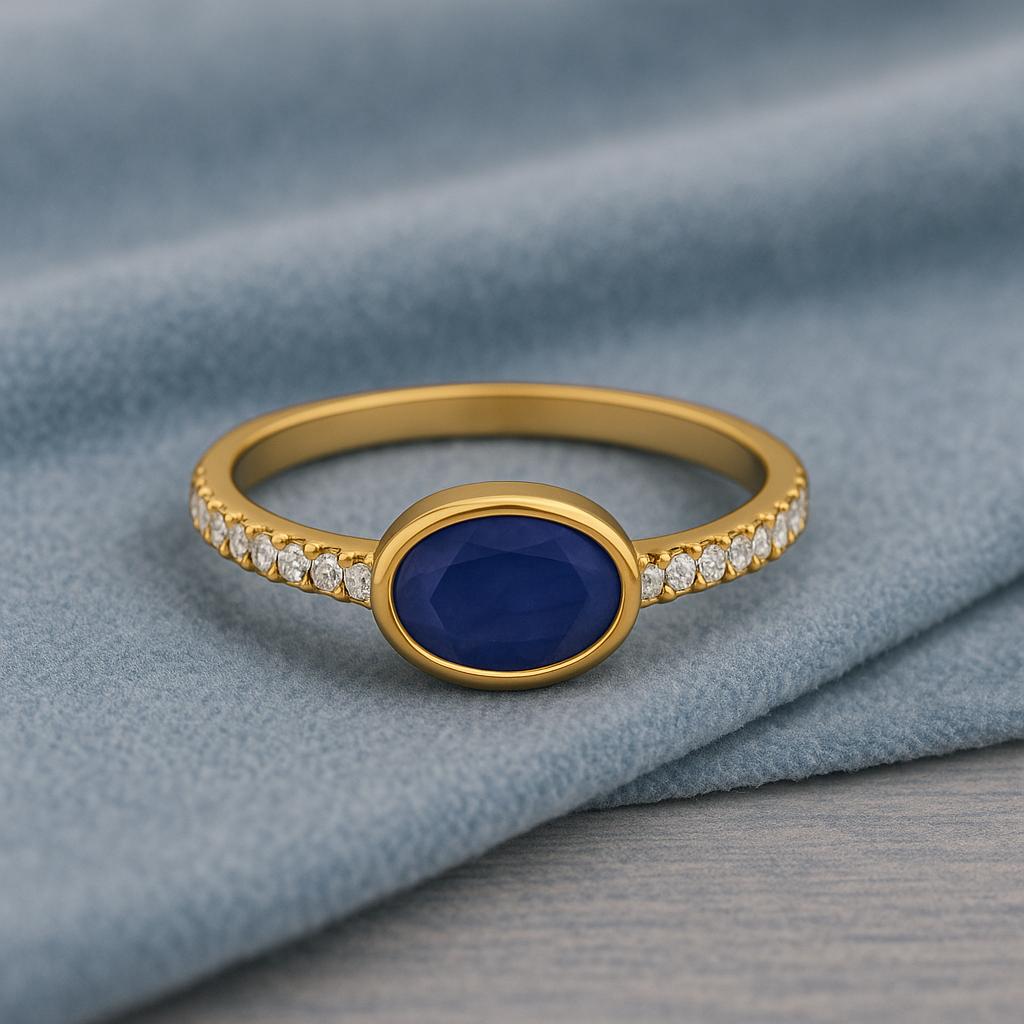 Blue Sapphire 1.00 Ct Oval Soltaire Ring - 14k Yellow Gold