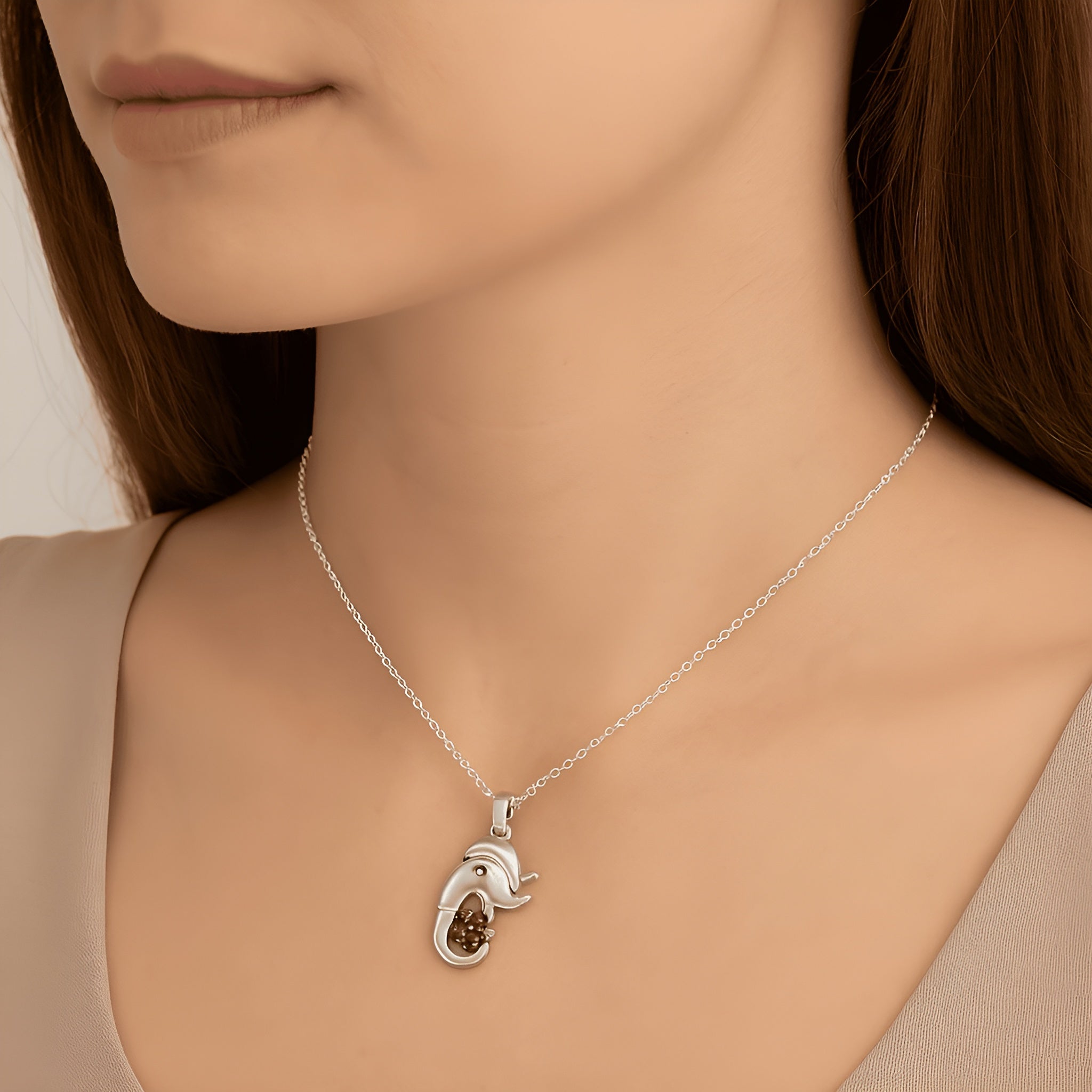 girls silver pendants