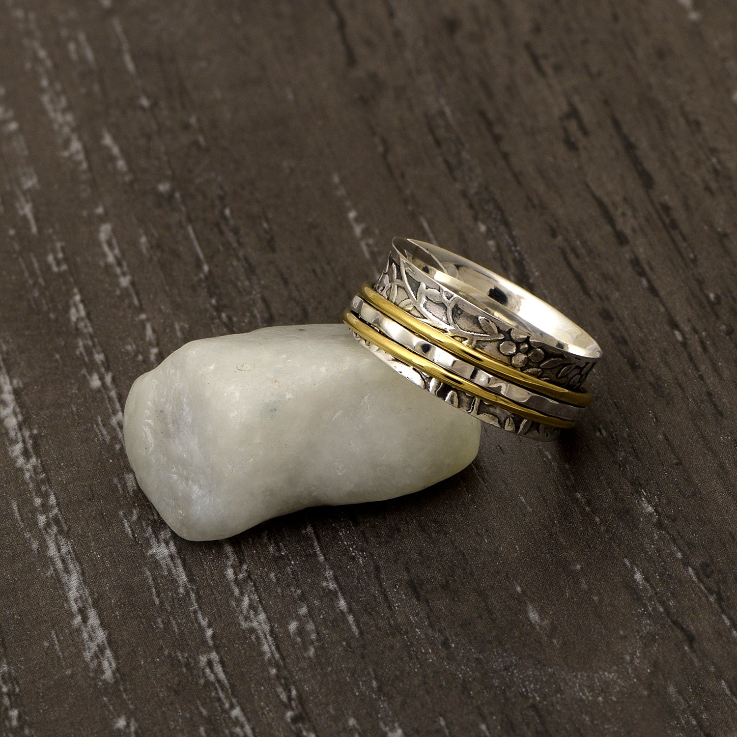 Dual Tone Floral Design Spinner Ring - Sterling Silver