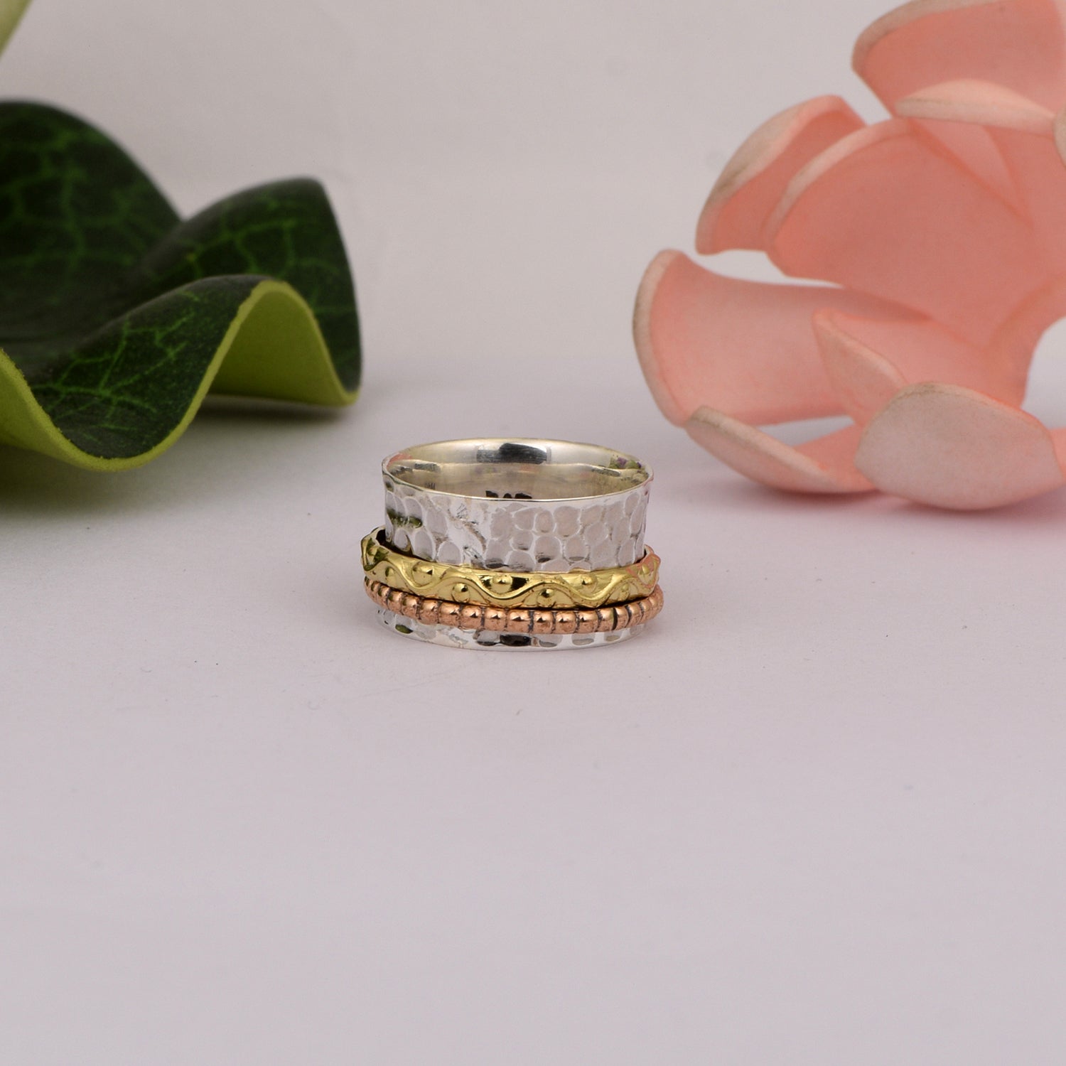 Hammered Band Textured Spinner Ring - Sterling Silver