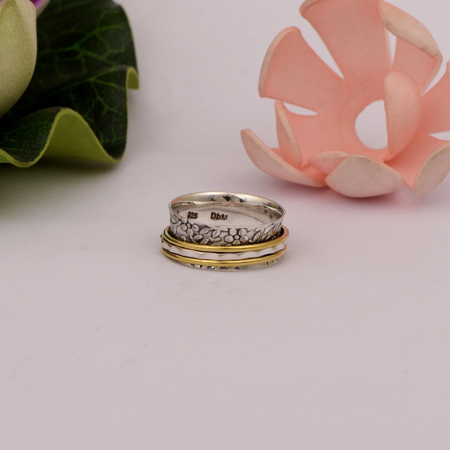 Dual Tone Floral Design Spinner Ring - Sterling Silver