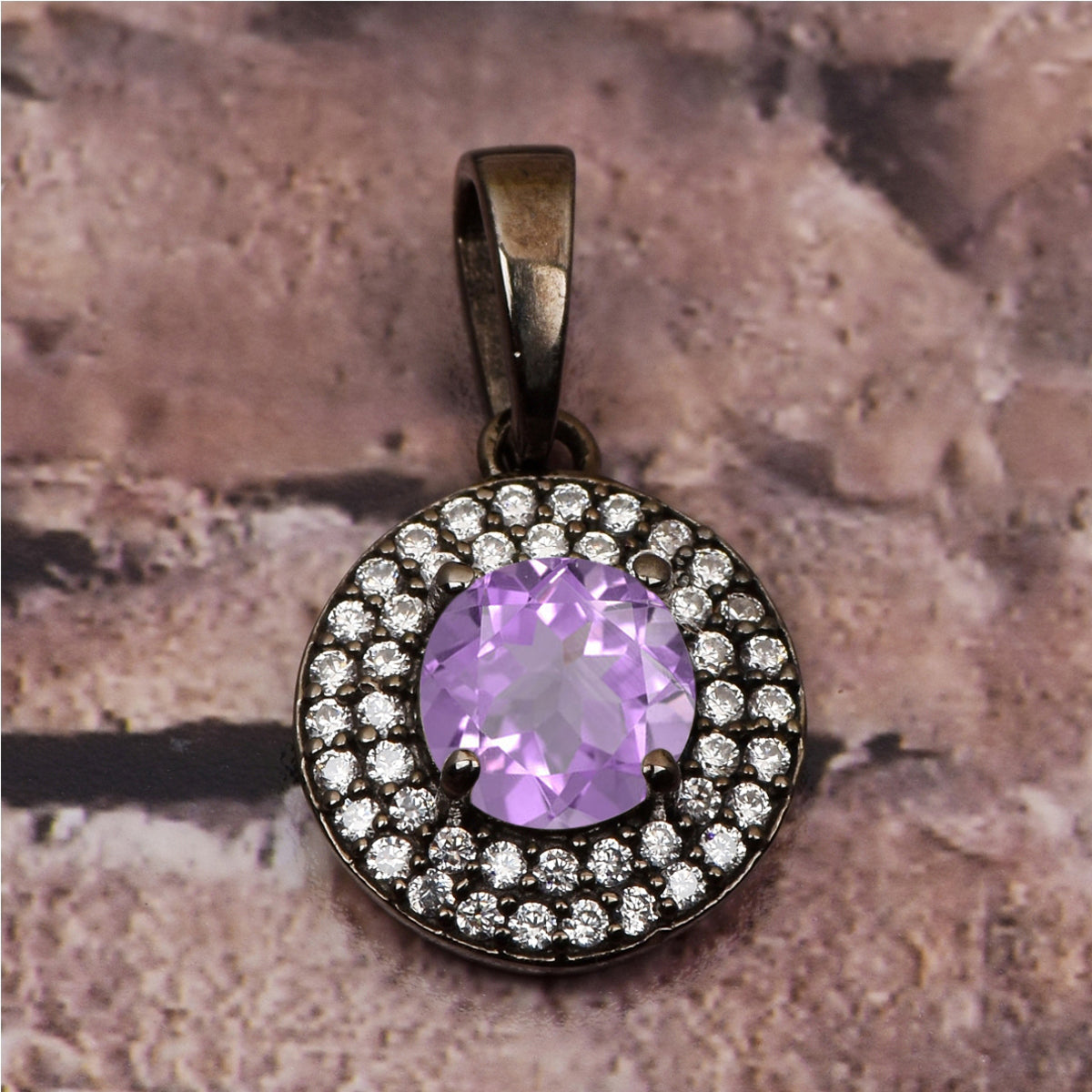 Ciondolo con pietra preziosa a scelta multipla con disco rotondo