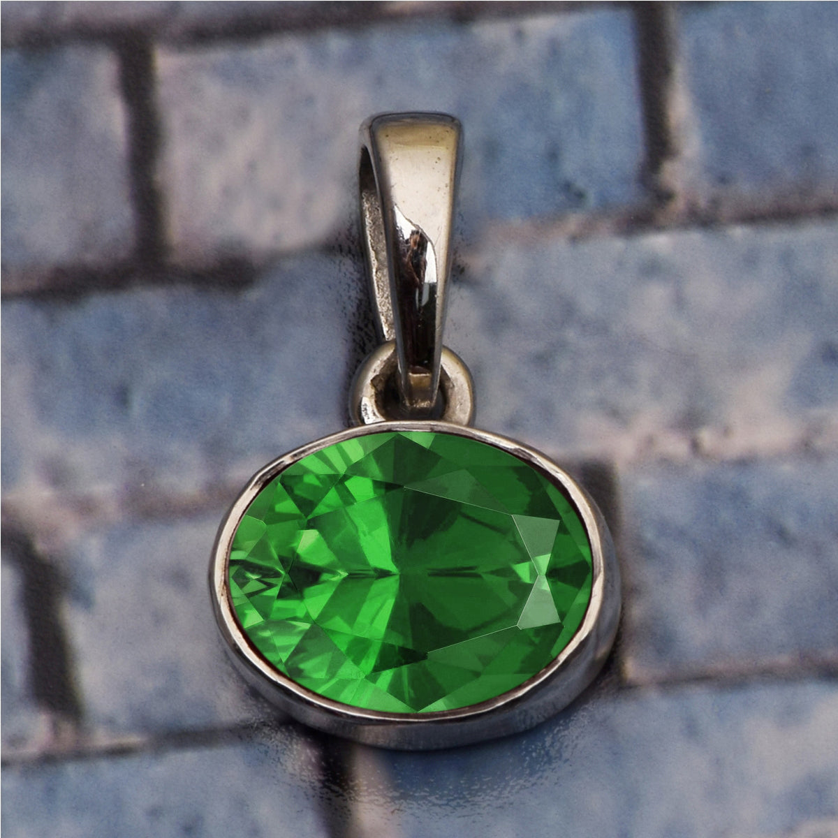 Horizontal Set Oval Cut Multi Choice Gemstone Pendant