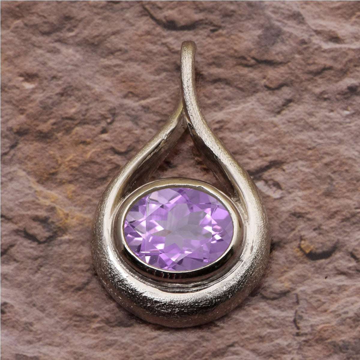 Celtic Style Round Cut Multi Choice Gemstone Pendant