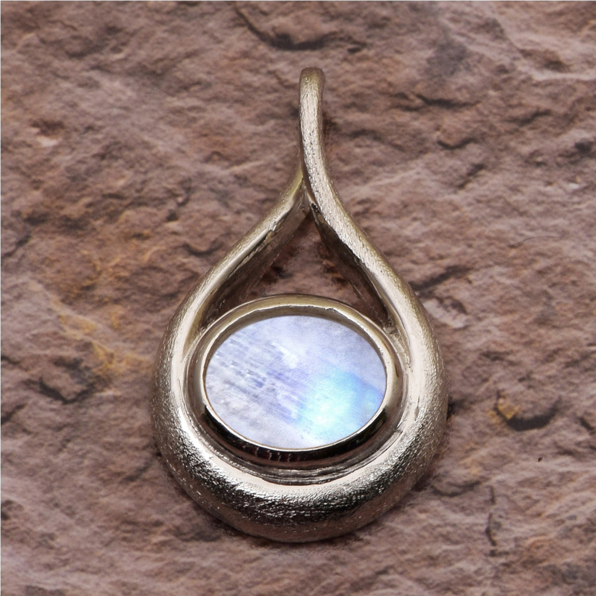 Celtic Style Round Cut Multi Choice Gemstone Pendant