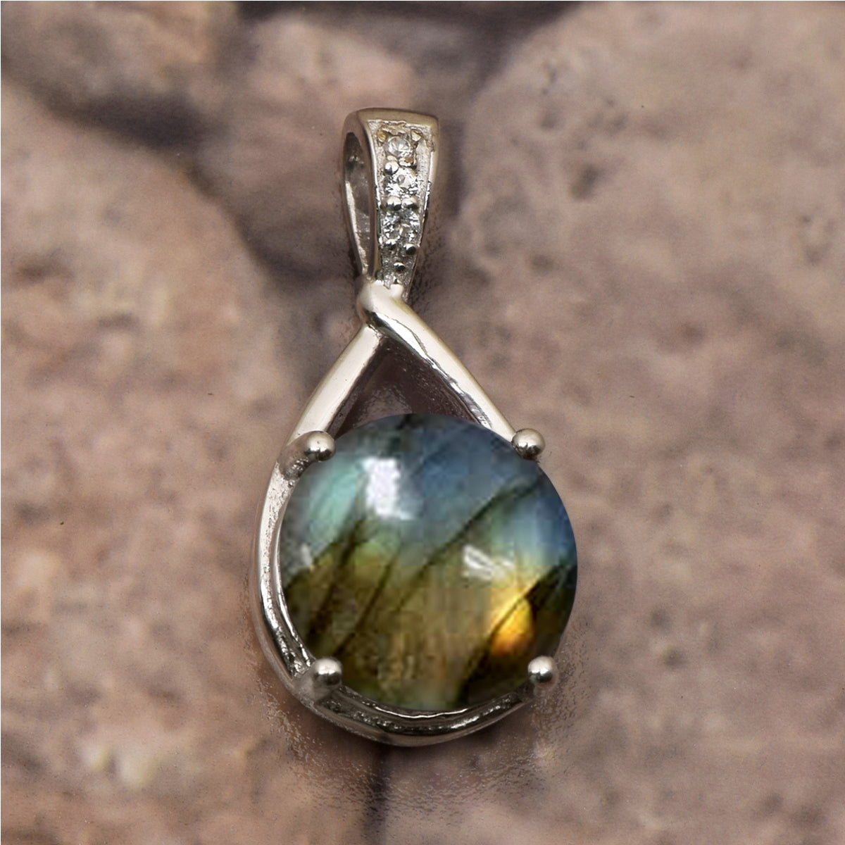 Art Deco Round Cut Multi Choice Gemstone Pendant