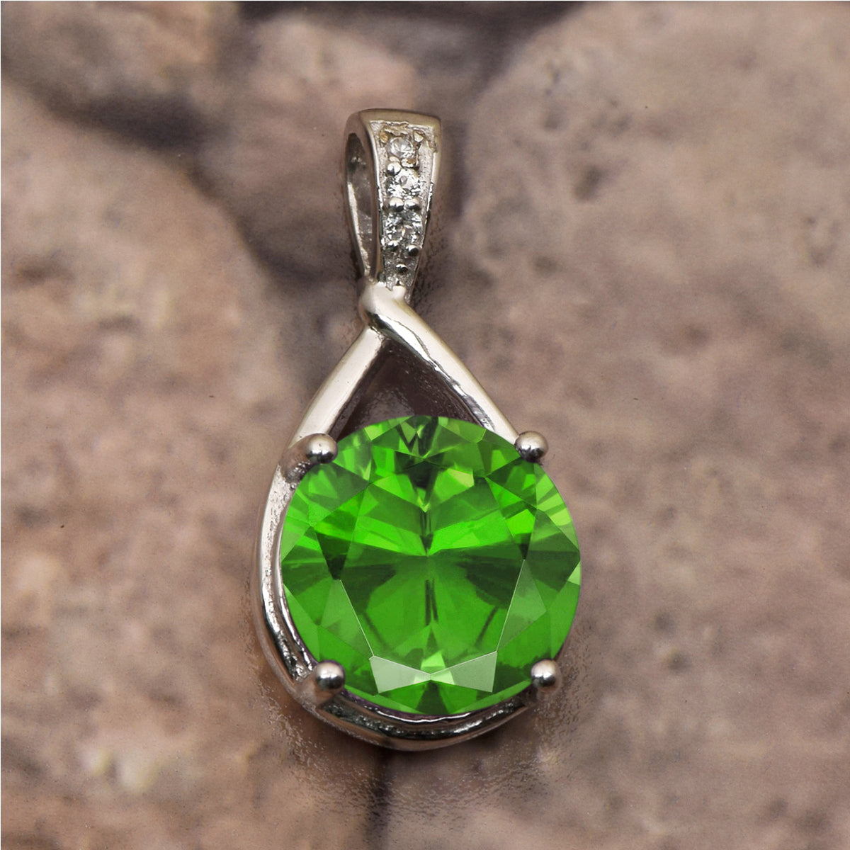 Art Deco Round Cut Multi Choice Gemstone Pendant