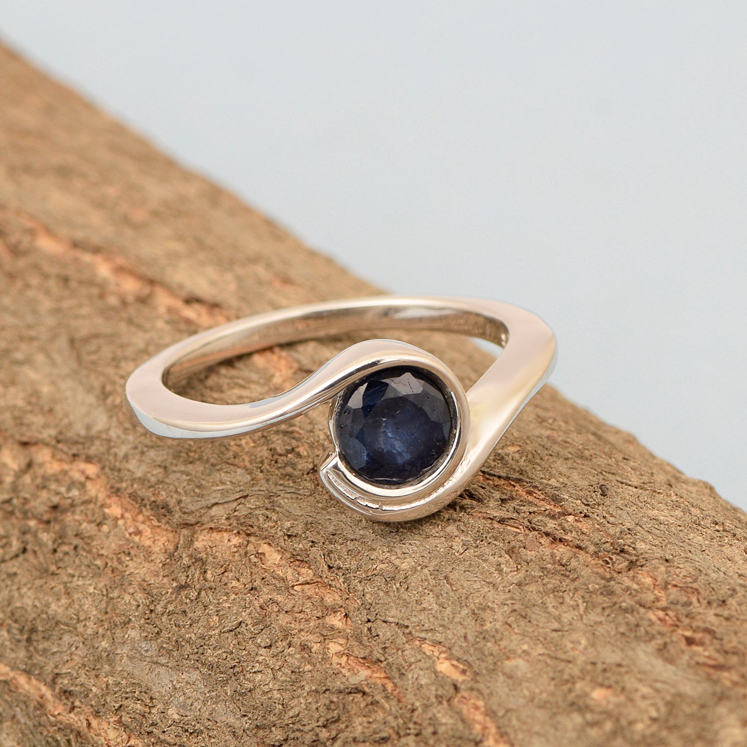 Blue Sapphire ring