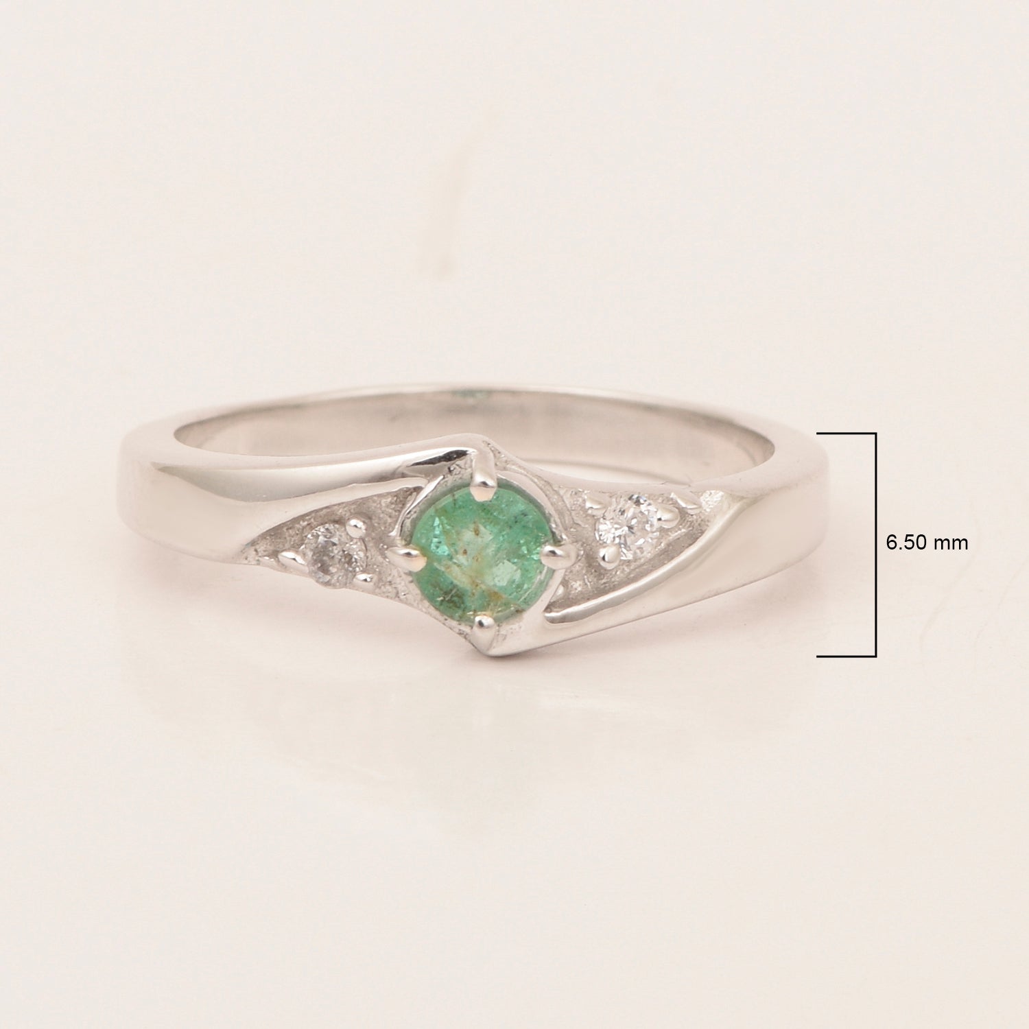 Emerald ring