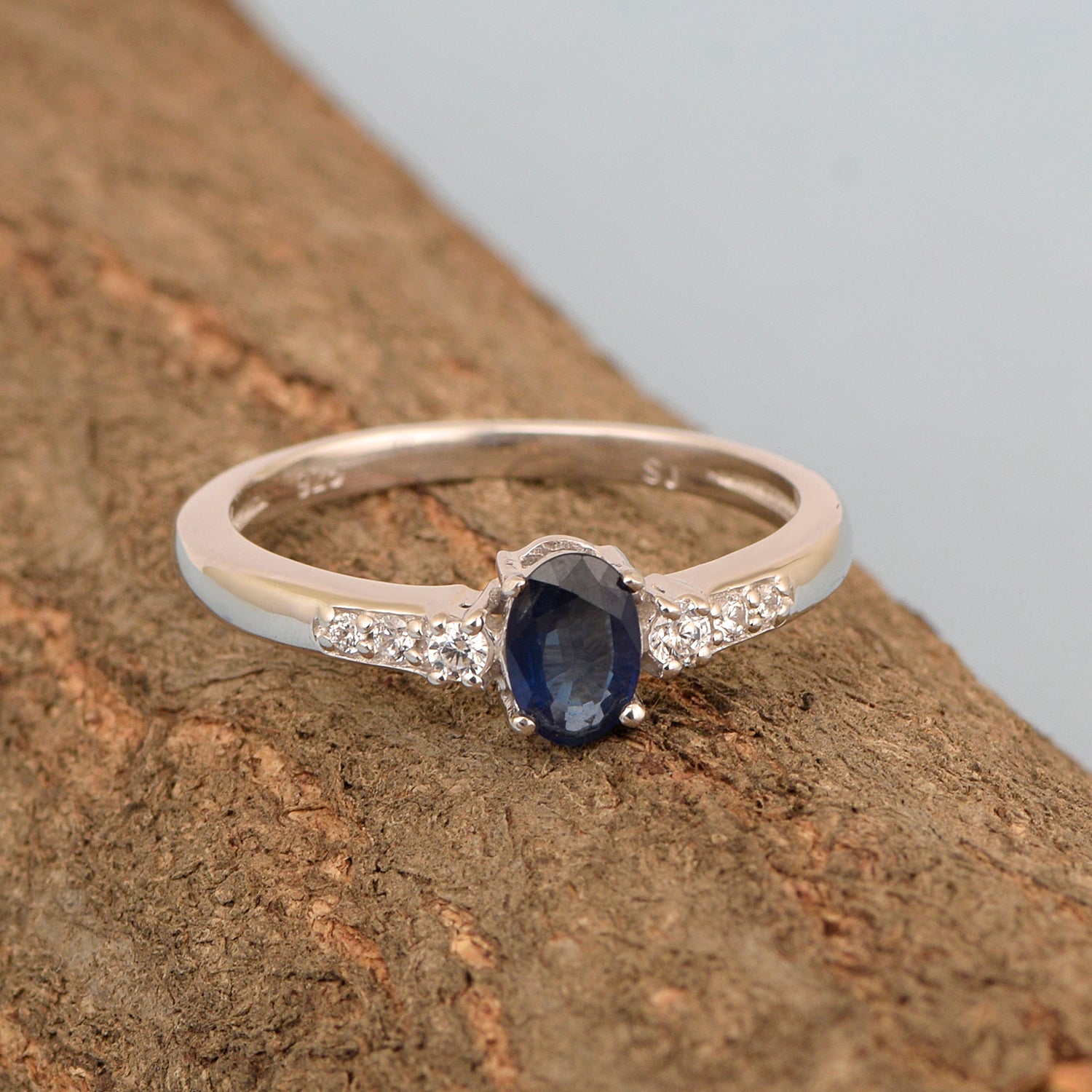 Blue Sapphire ring