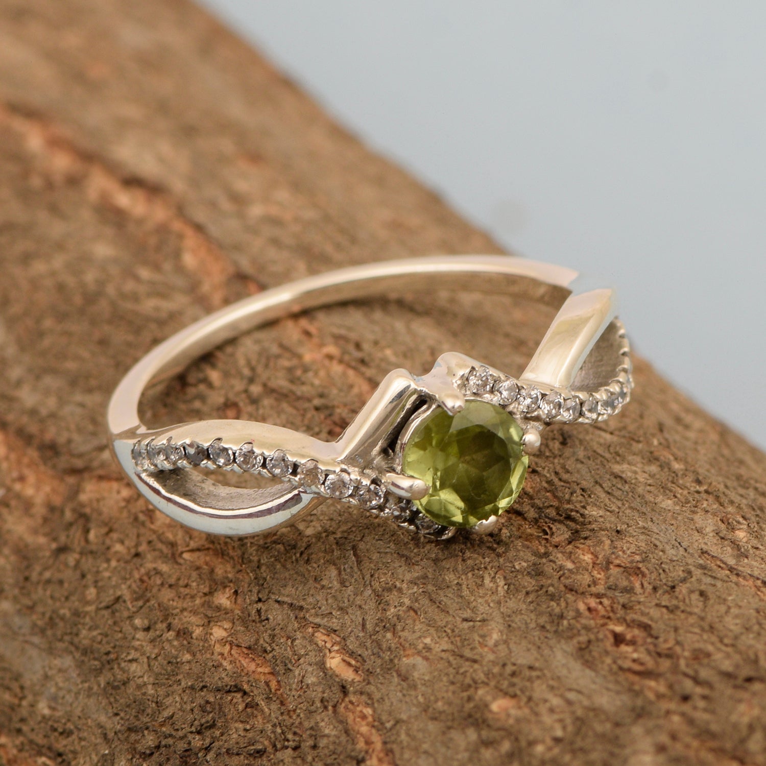 Peridot ring