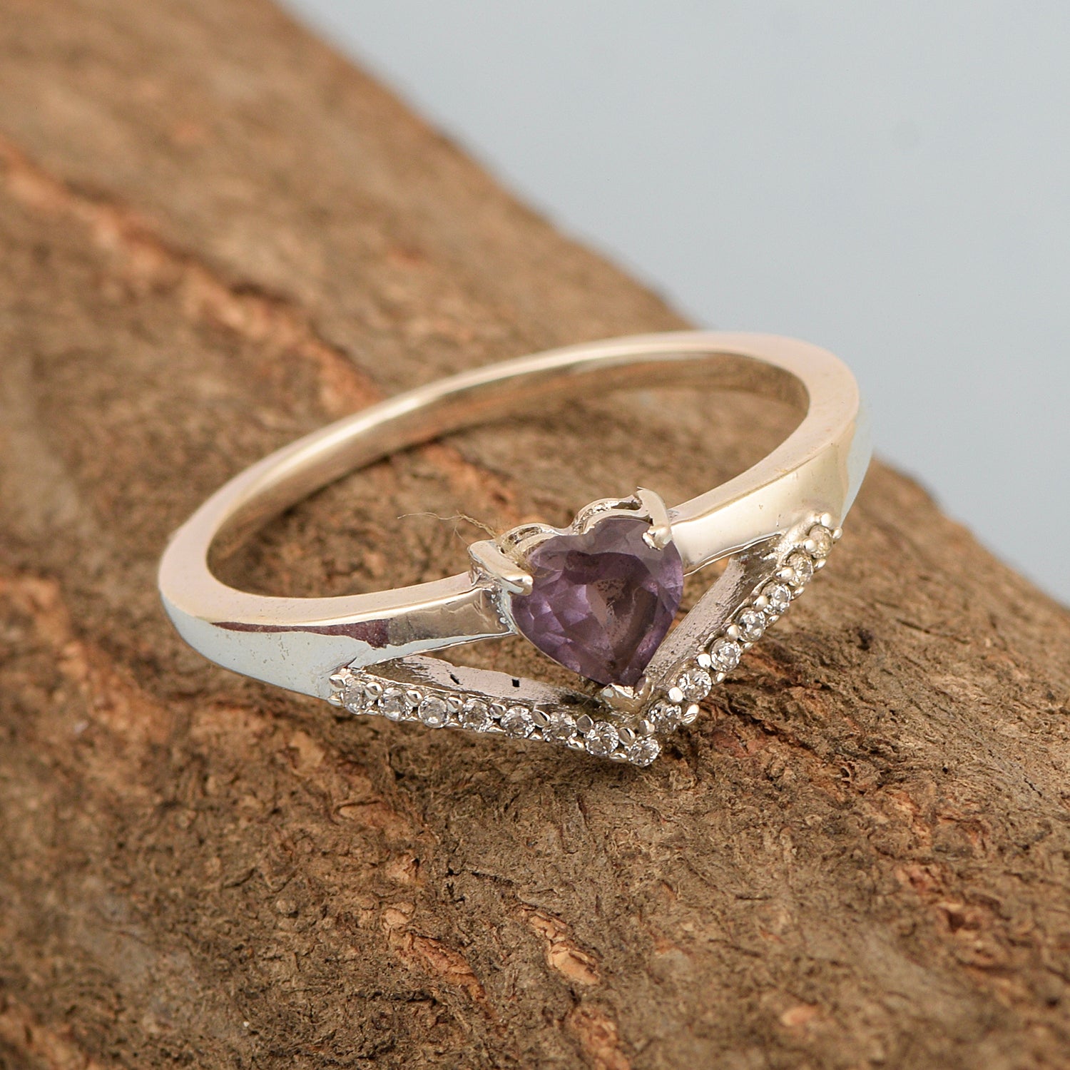 Amethyst ring