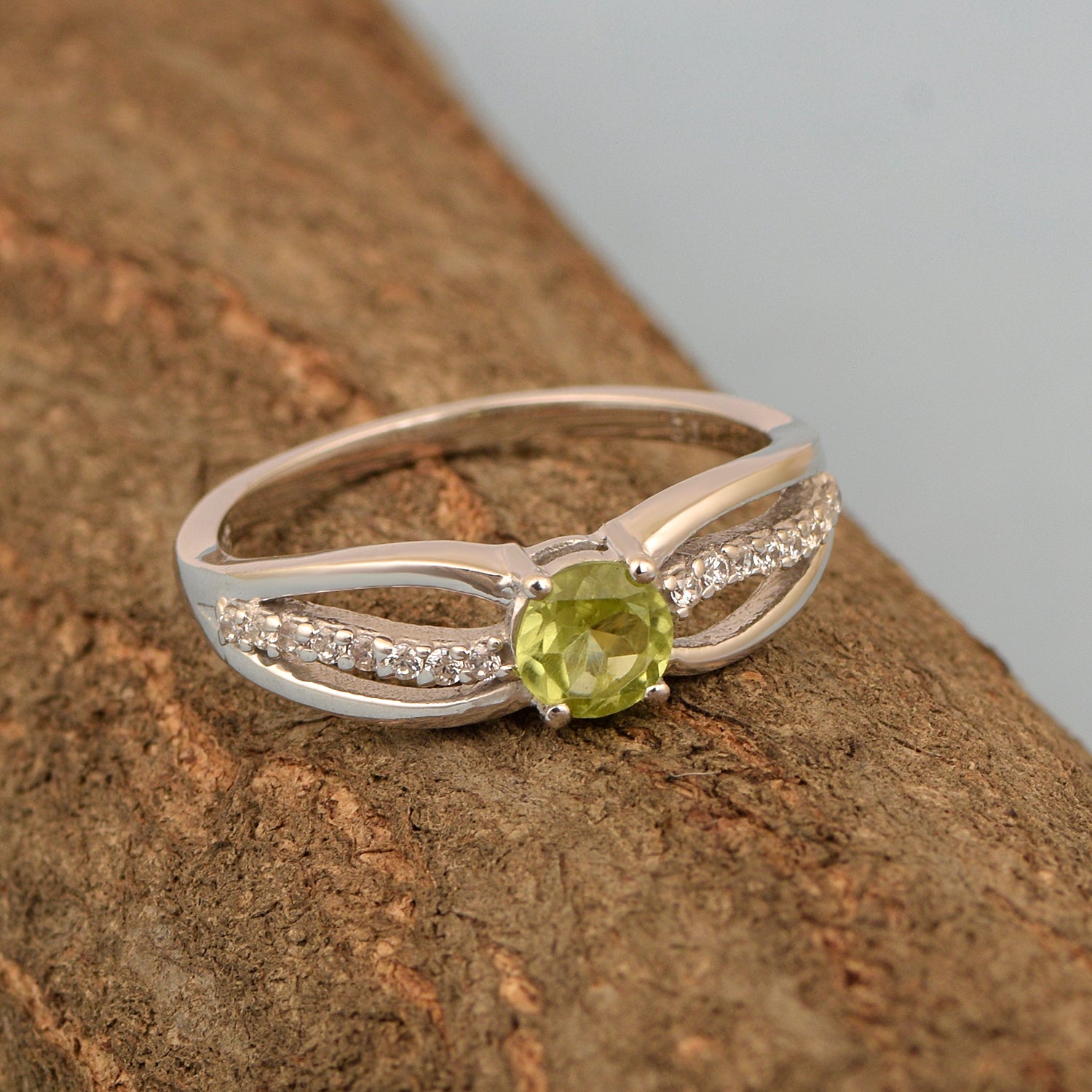Peridot ring
