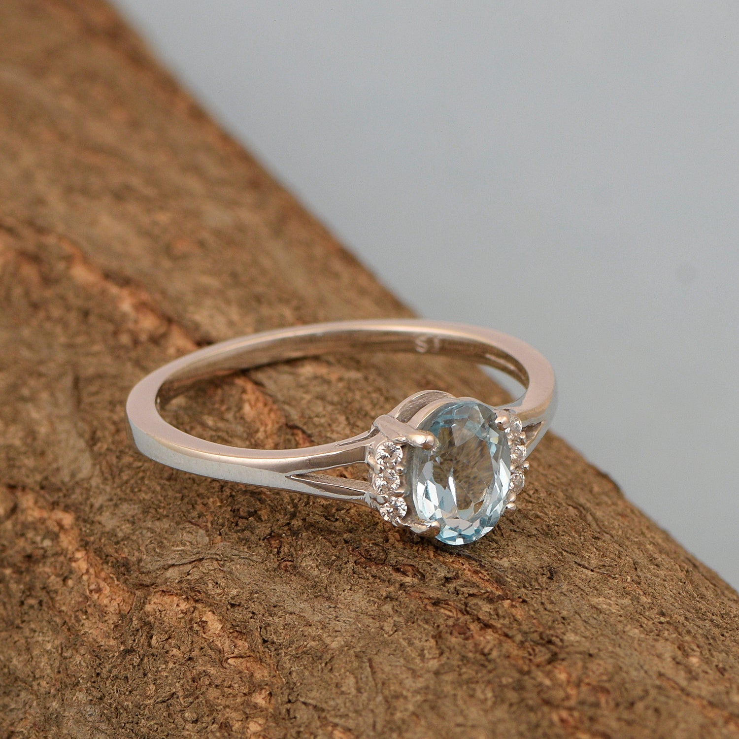 Blue Topaz ring