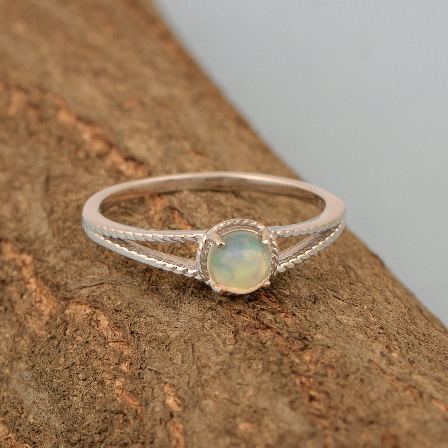 Opal ring