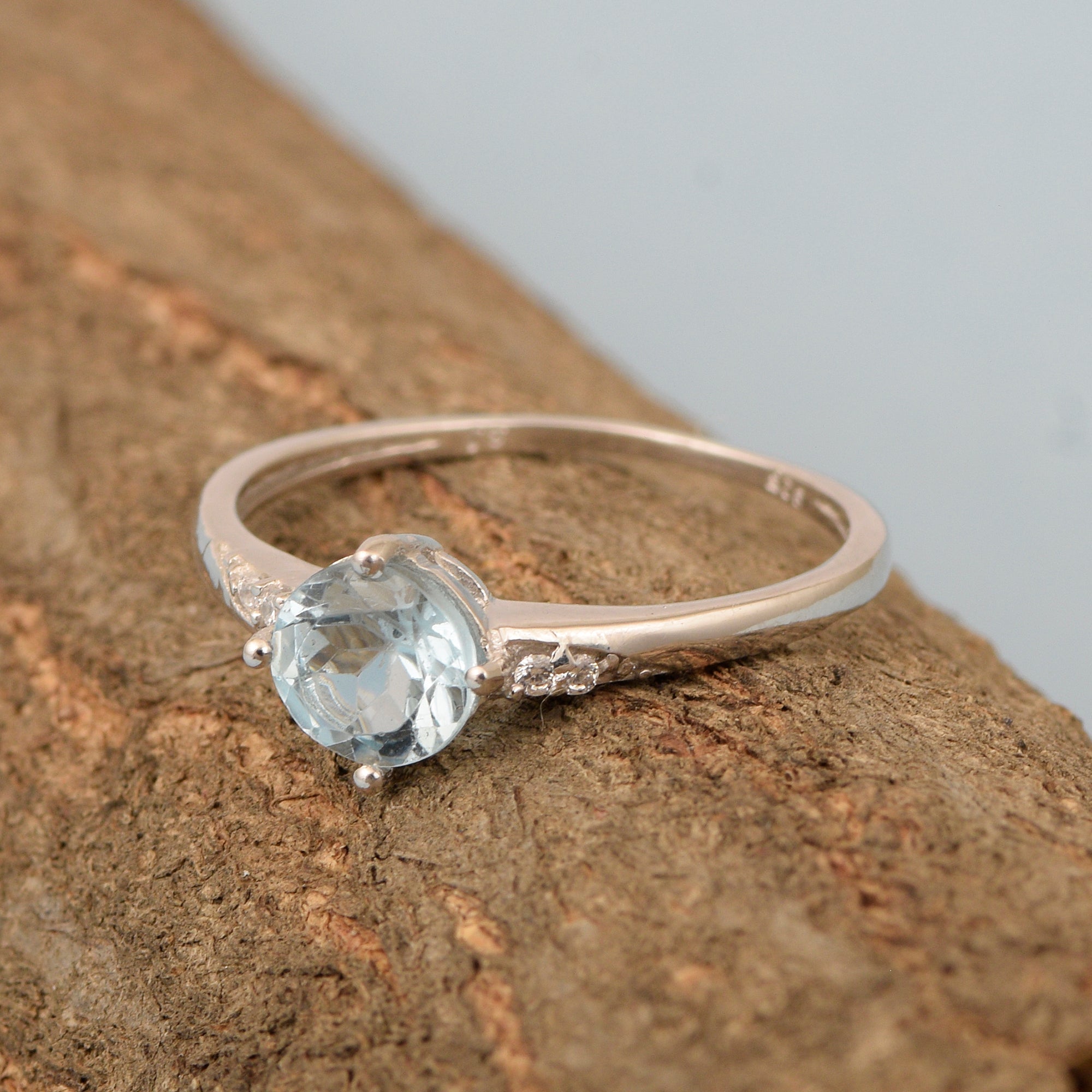 Blue Topaz ring