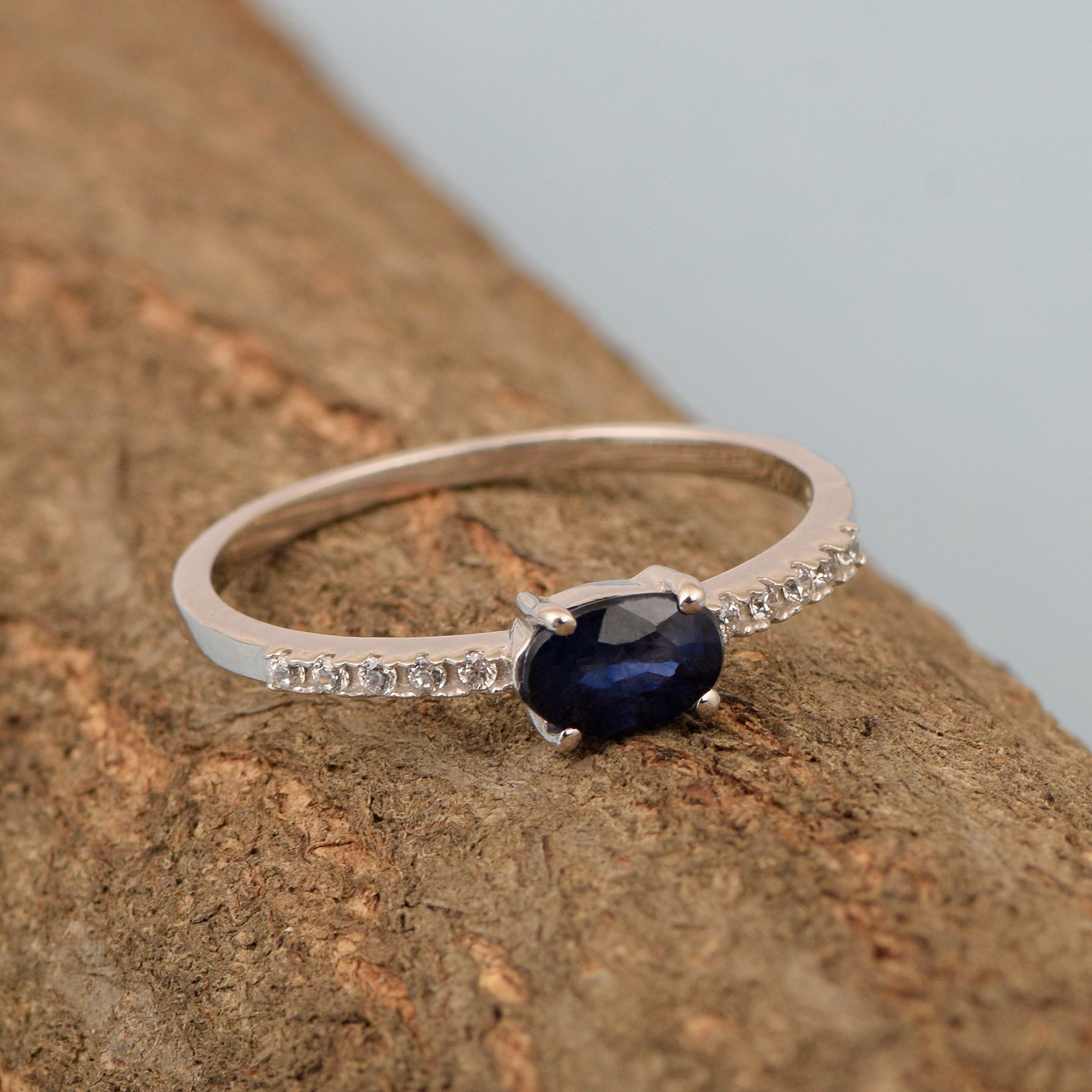 Blue Sapphire ring