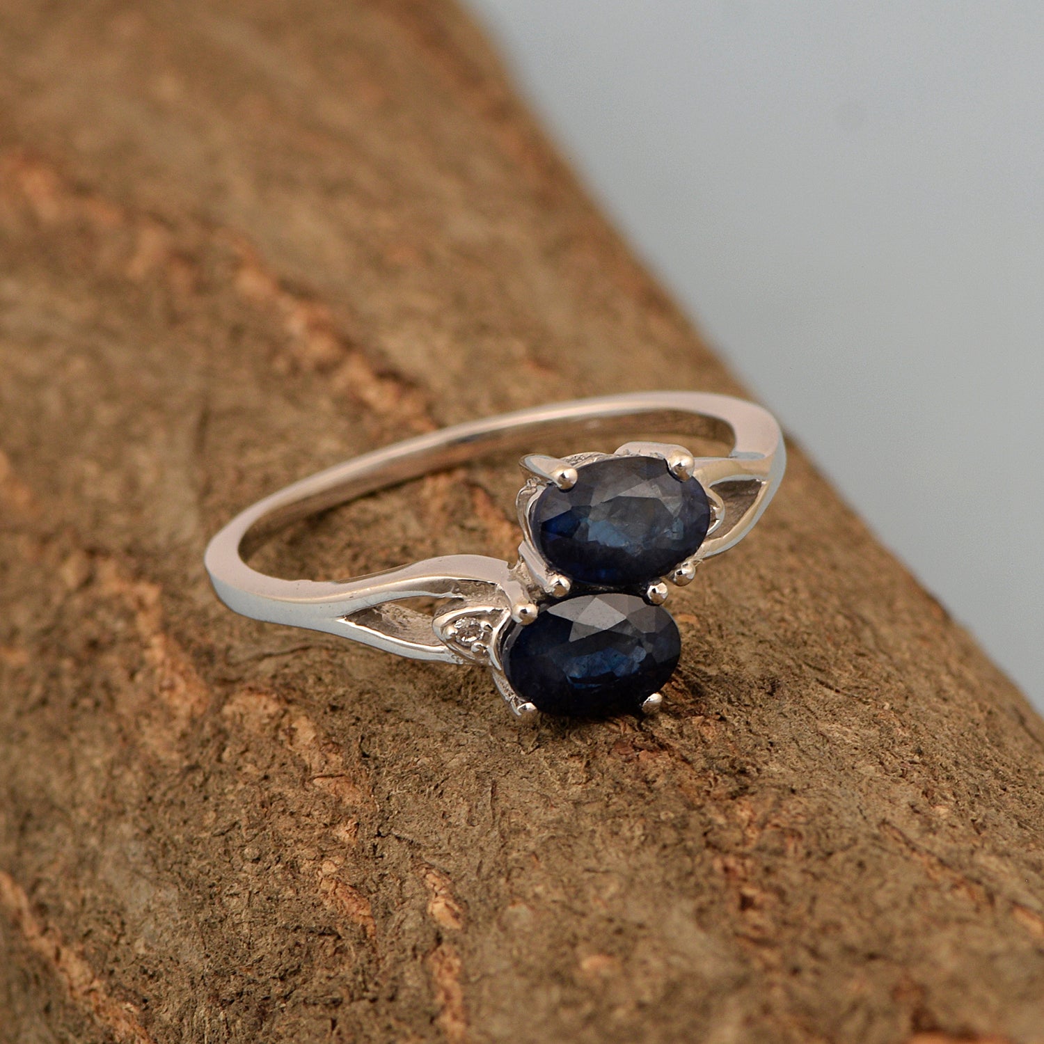 Blue Sapphire ring