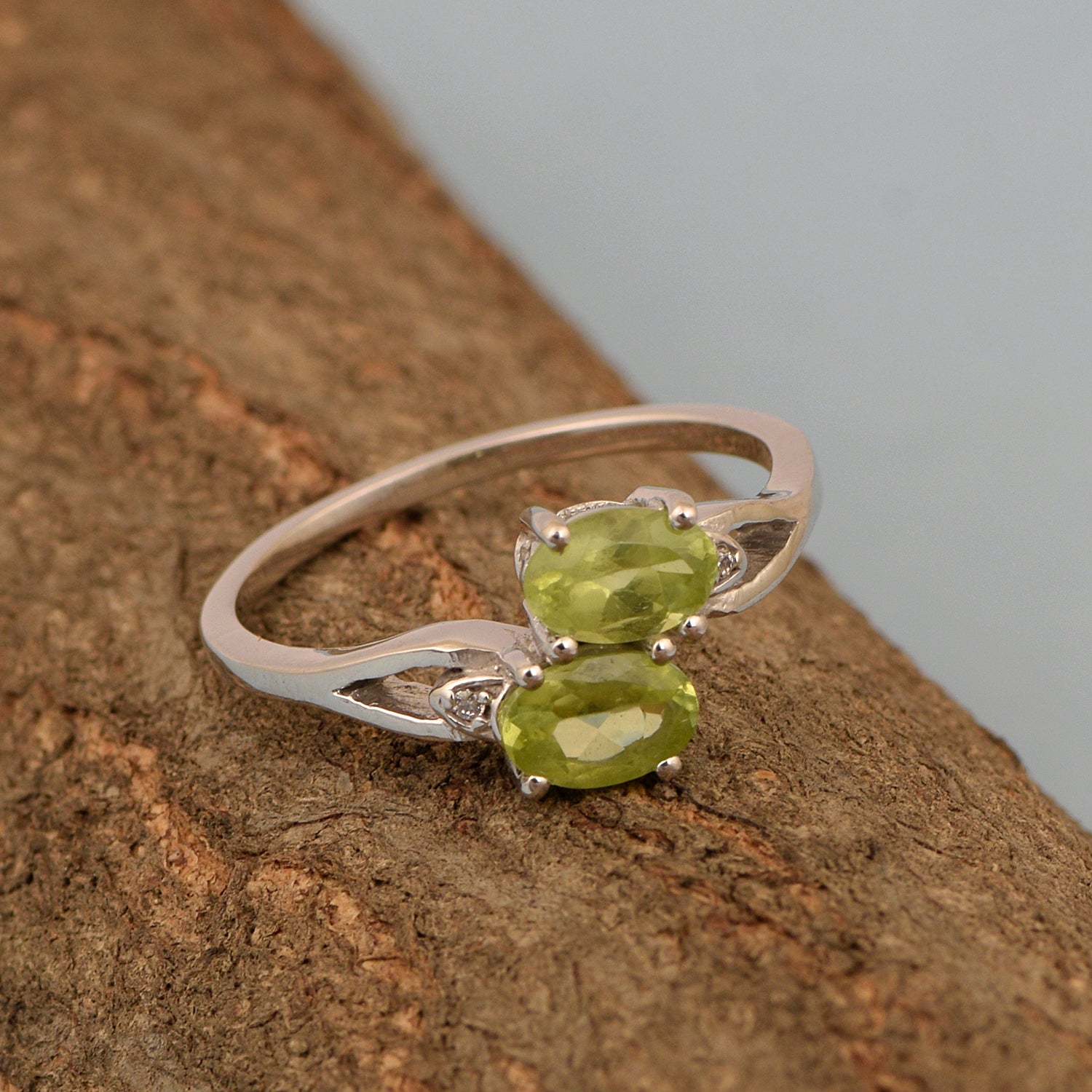 Peridot ring