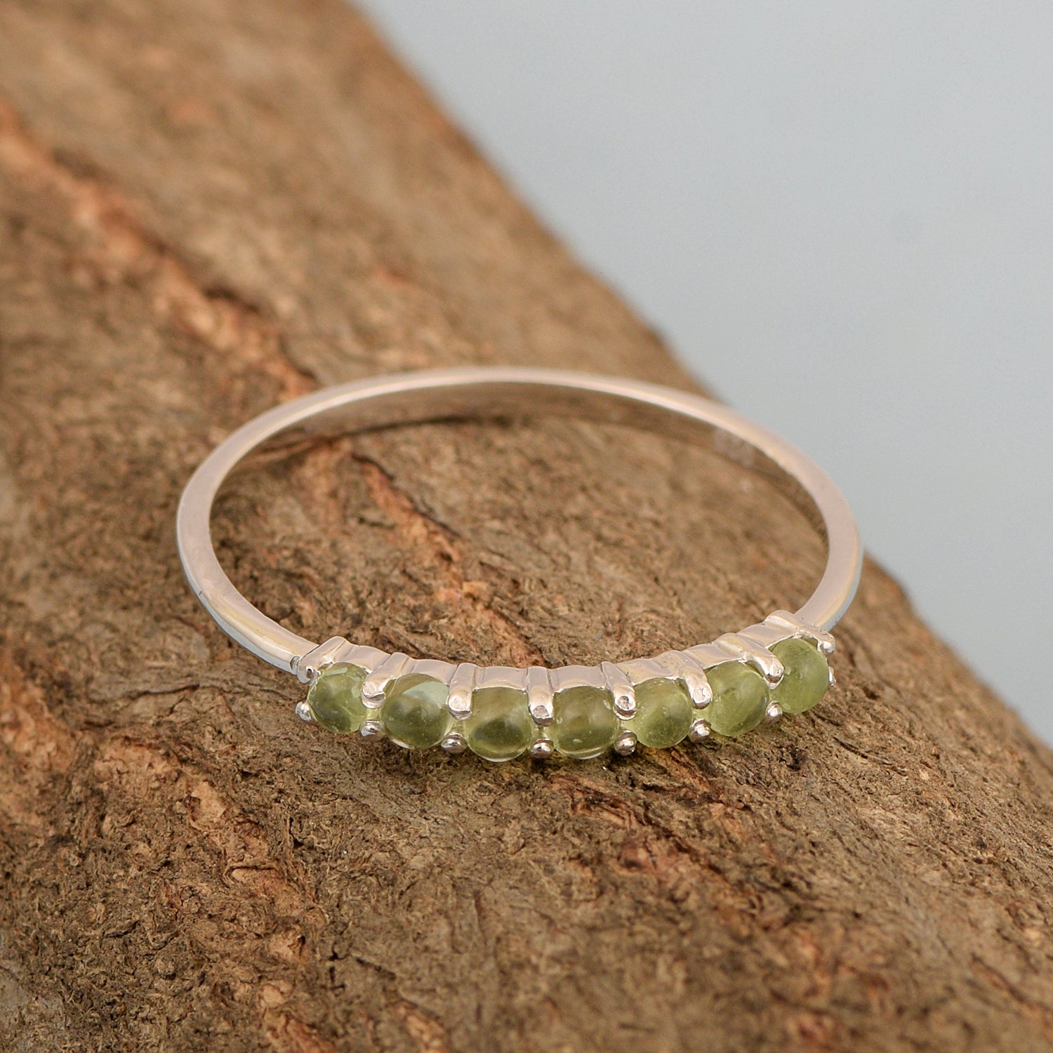 Peridot Cab ring