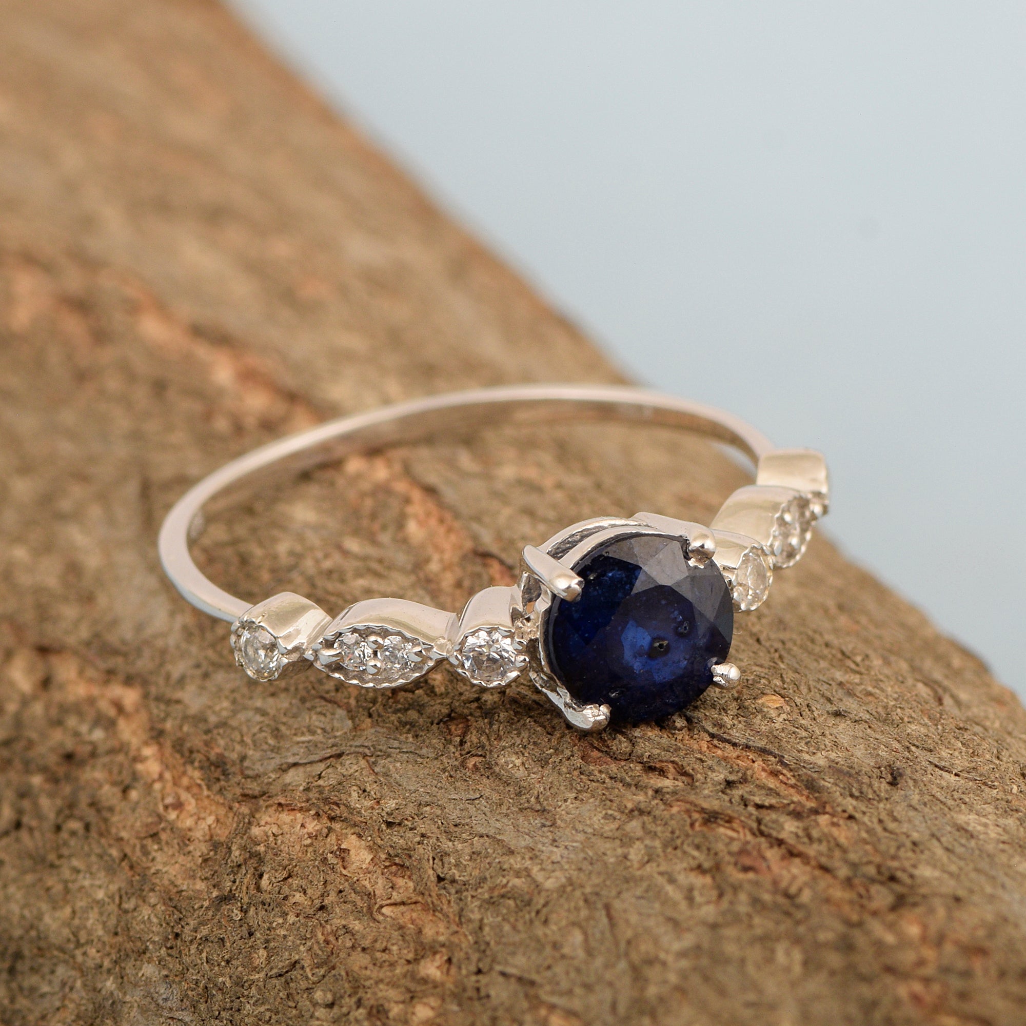 Blue Sapphire ring