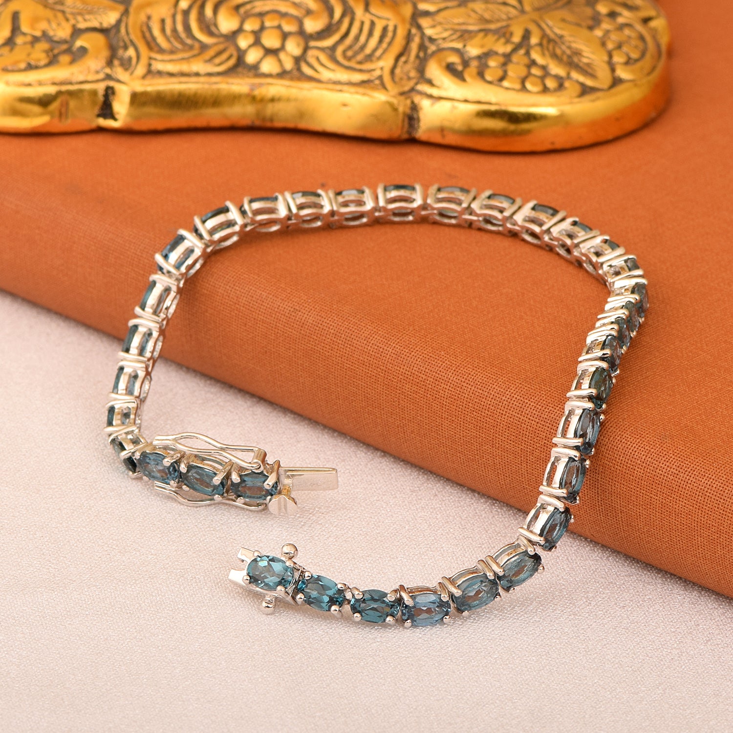 Teal blue lab grown spinel Oval Tennis Bracelet - Sterling Silver