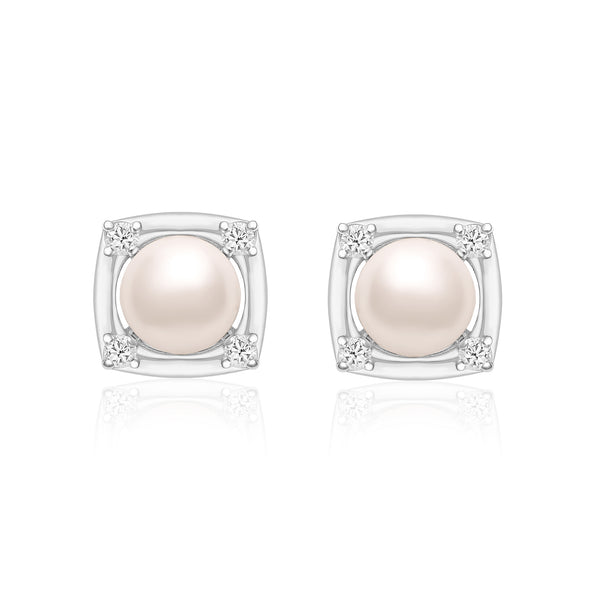 Pearl Earring