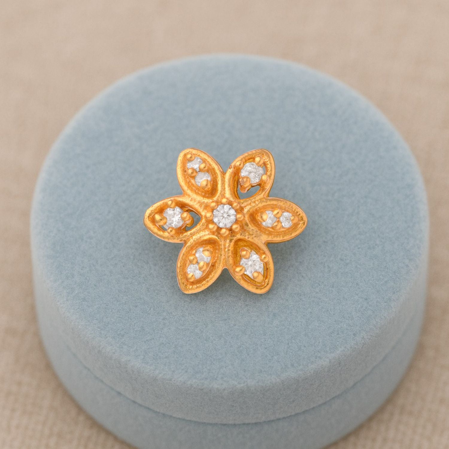 White CZ Center Five-Petal Floral Nose Pin – Sterling Silver Gold Plated