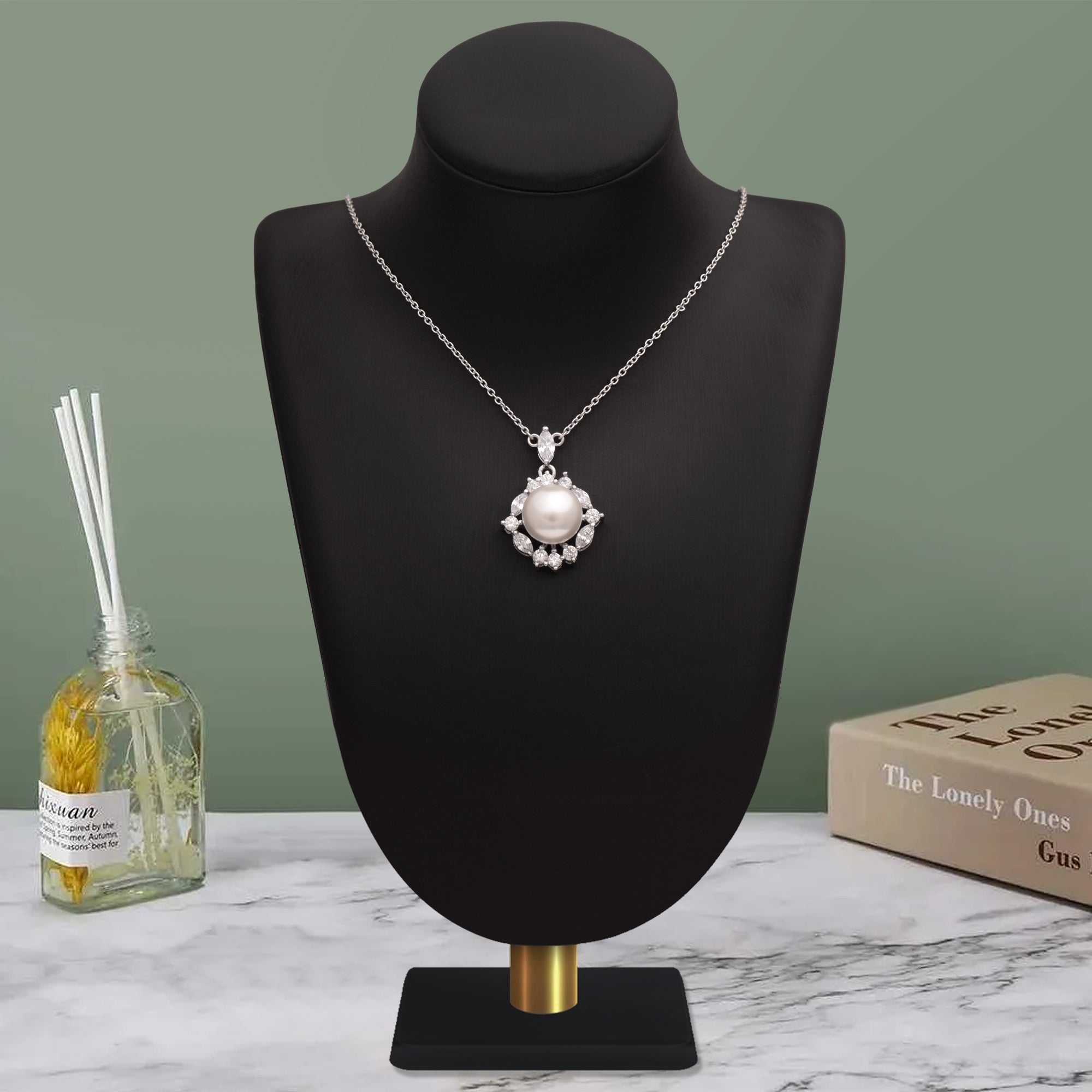 Pearl Halo Necklace – Sterling Silver