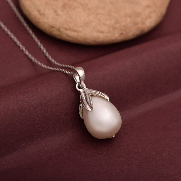 3.00 Ctw Pear Pearl Gemstone 925 Sterling Silver Floral-Inspired Cap Teardrop Pendant Necklace Elegant Jewelry