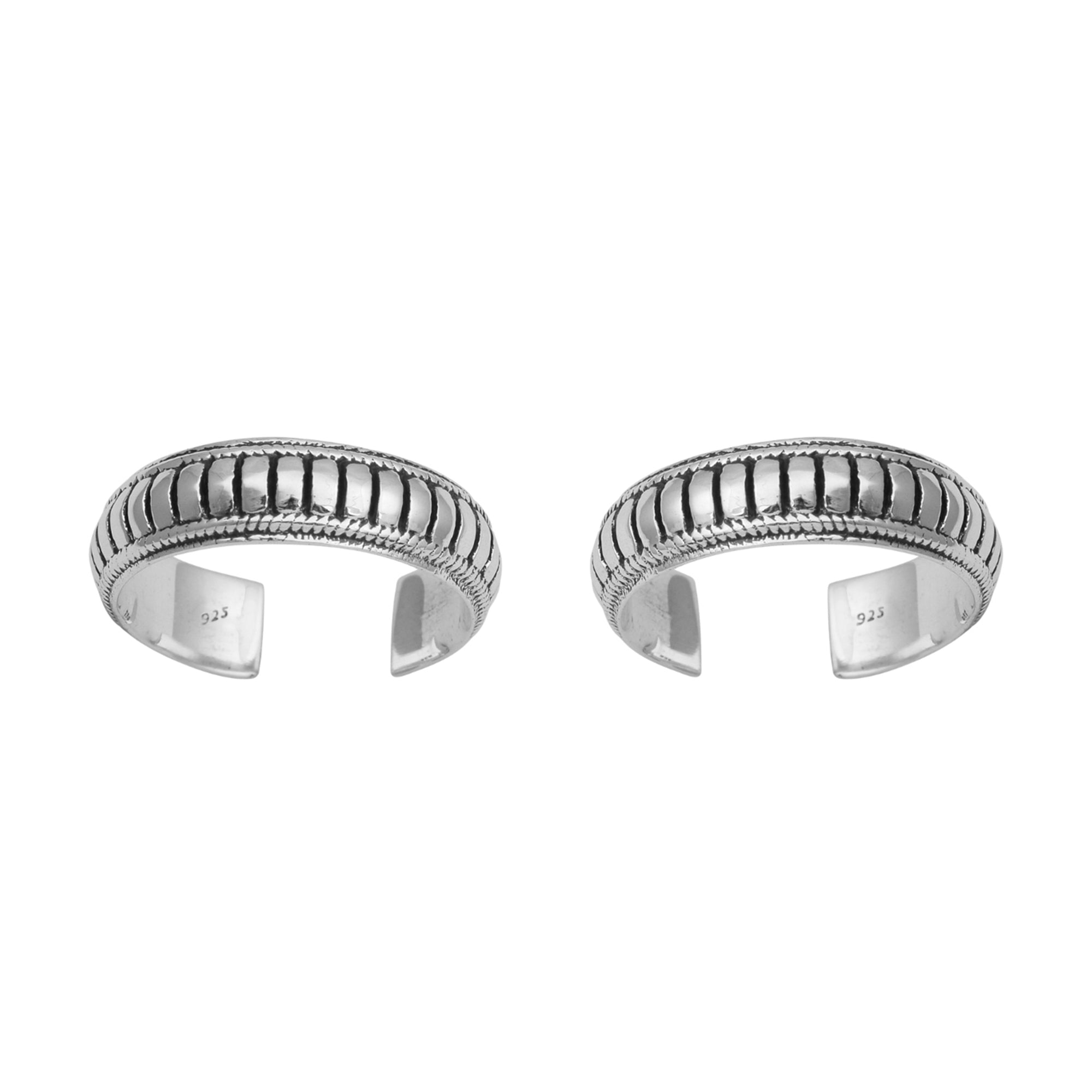 Oxidized Toe Ring Boho Tribal Design - Sterling Silver