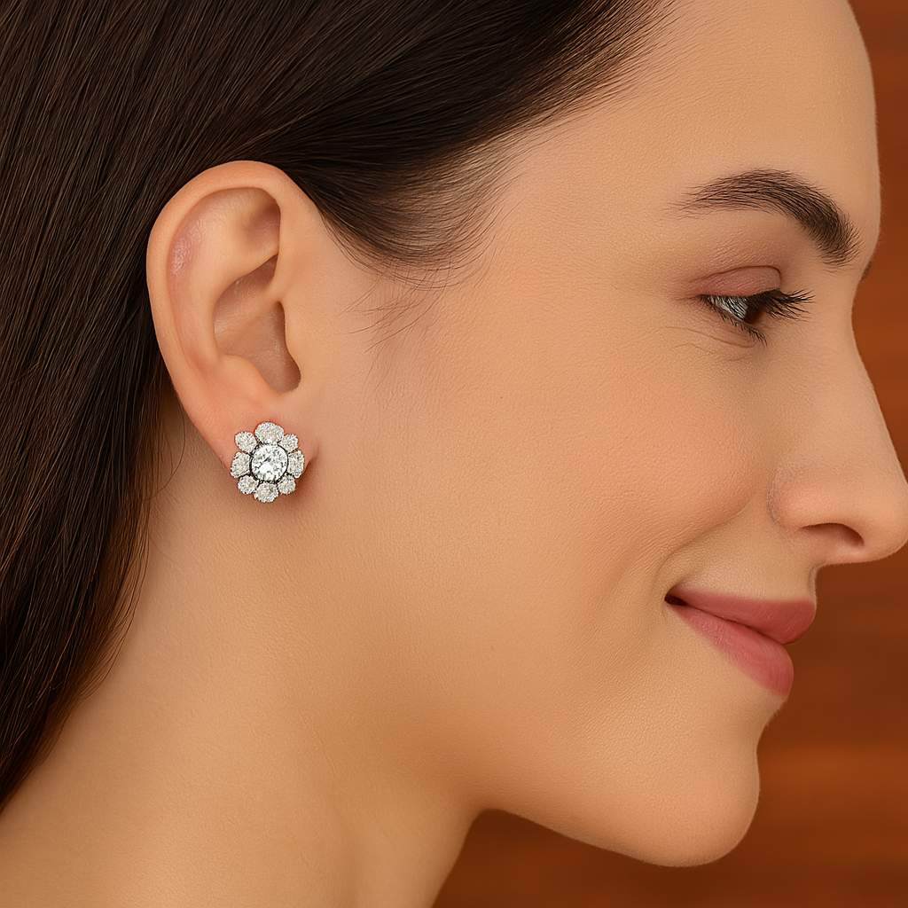 Orecchini a bottone floreali con moissanite - Argento Sterling