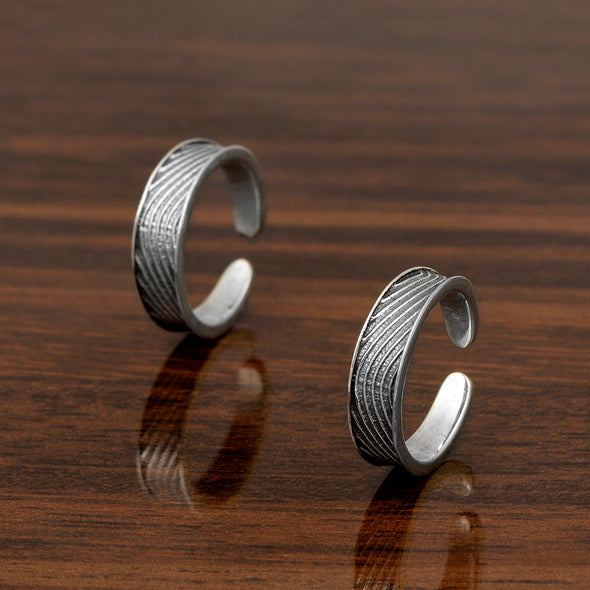 Sterling Silver Plain Engraved Lines Oxidized Toe Ring