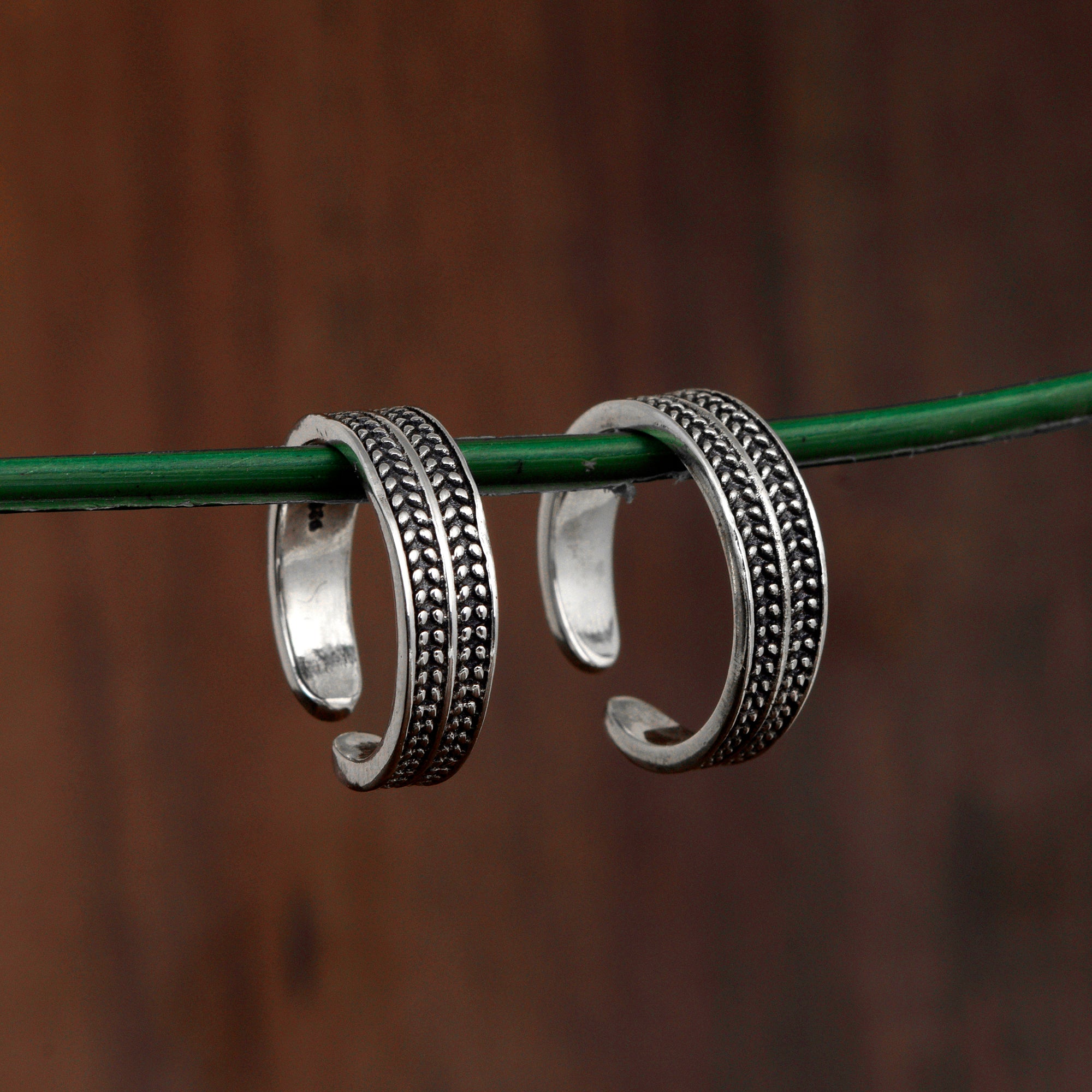 Oxidized Textured Toe Ring -Sterling Silver