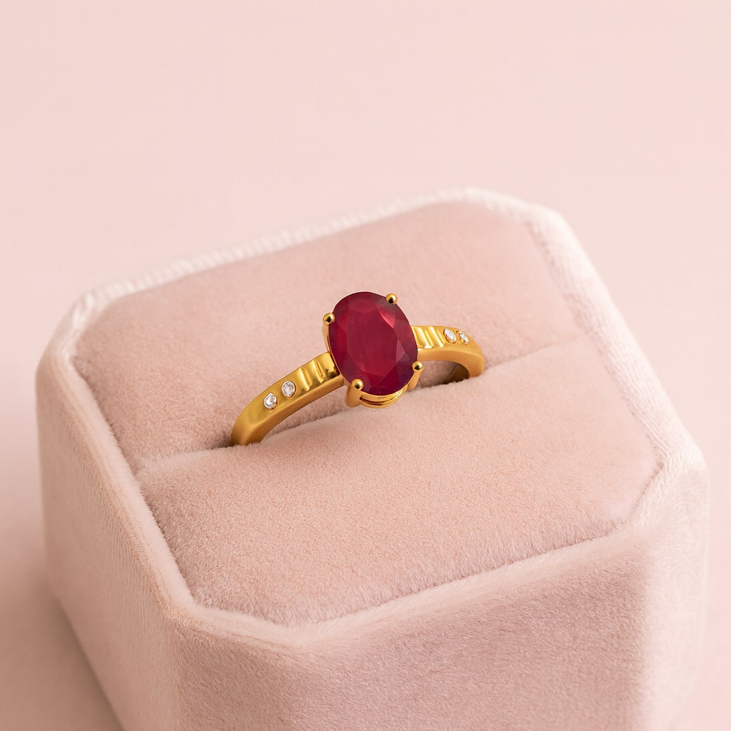 Ruby 1.00 Ct Oval Side Accent Ring – 14k Yellow Gold