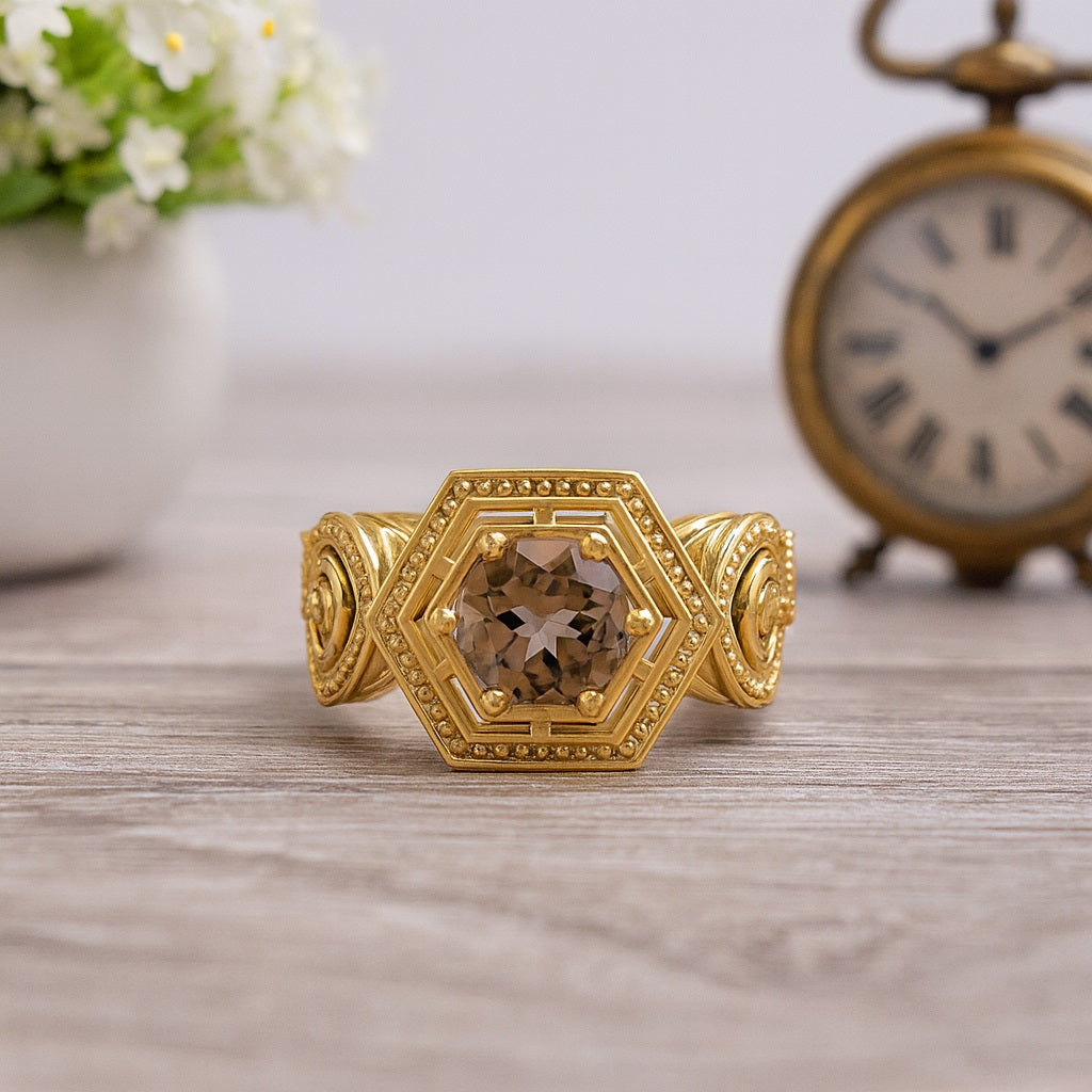 Smoky Quartz 0.75 Ct Round Hexagon Vintage Ring – 14K Yellow Gold