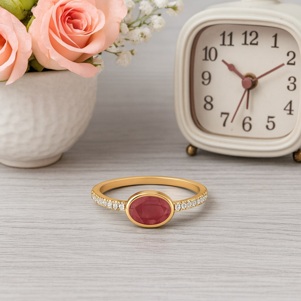 Ruby 1.00 Ct Oval Solitaire Accent Ring – 14k Yellow Gold