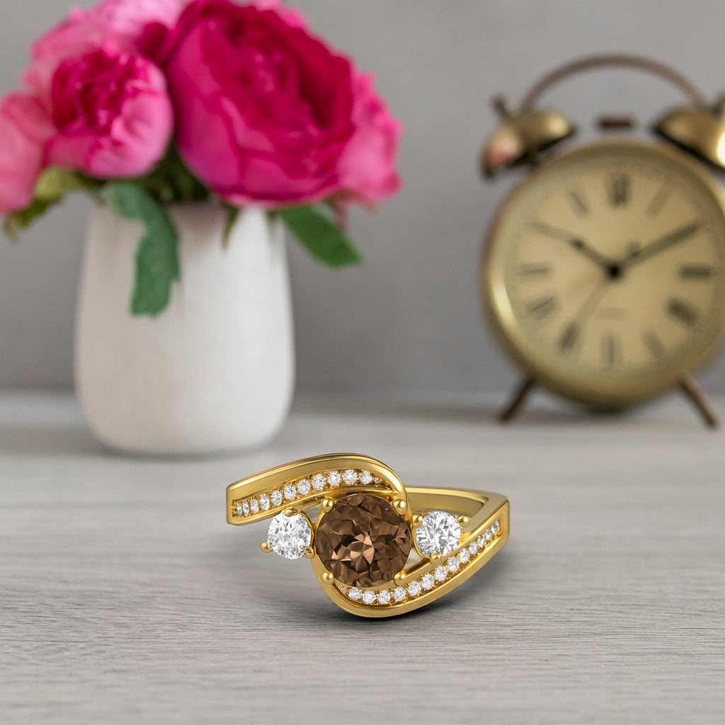 Smoky Quartz 0.75 Ct Round Three-Stone Wave Ring – 14K Yellow Gold
