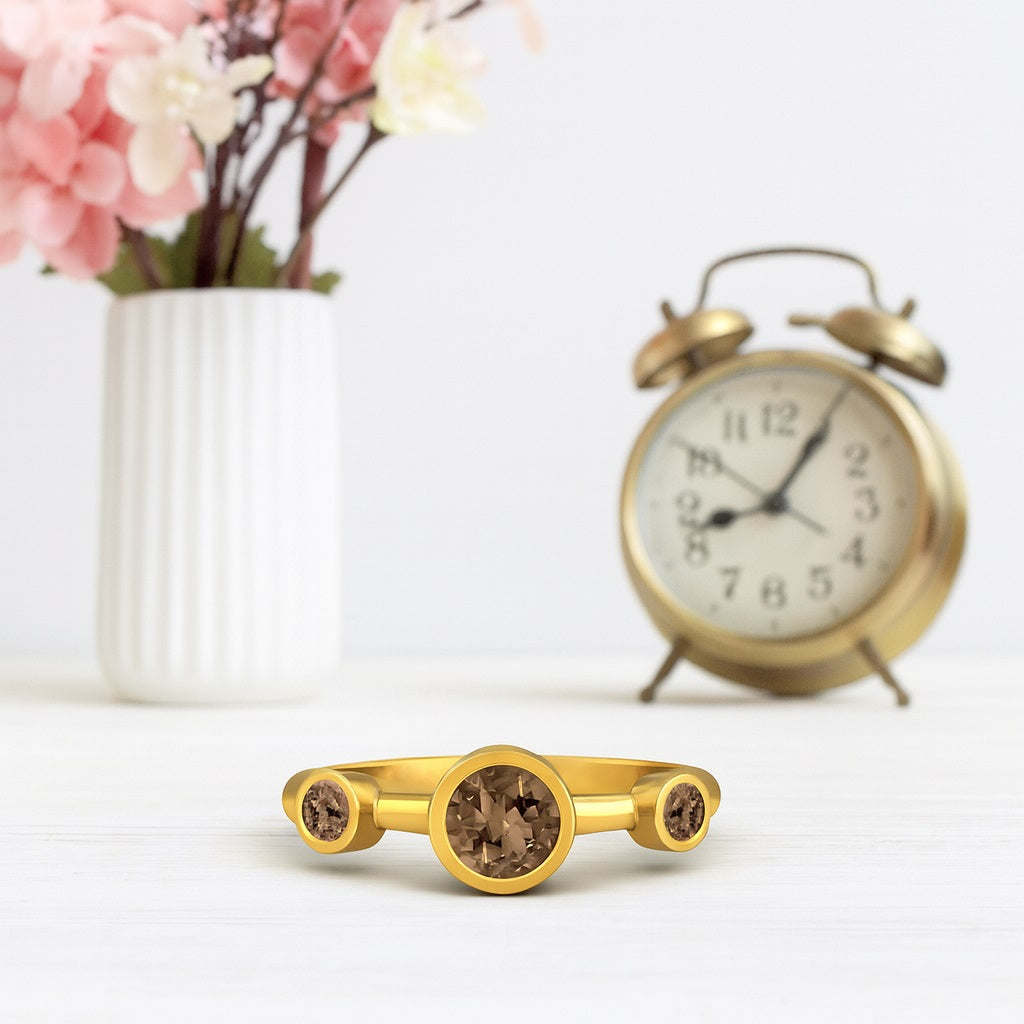 Smoky Quartz 0.05 Ct Round Bezel Set Trio Ring – 14K Yellow Gold
