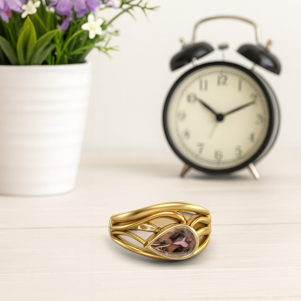 Smoky Quartz 1.00 Ct Pear Shape Modern Wave Ring – 14K Yellow Gold