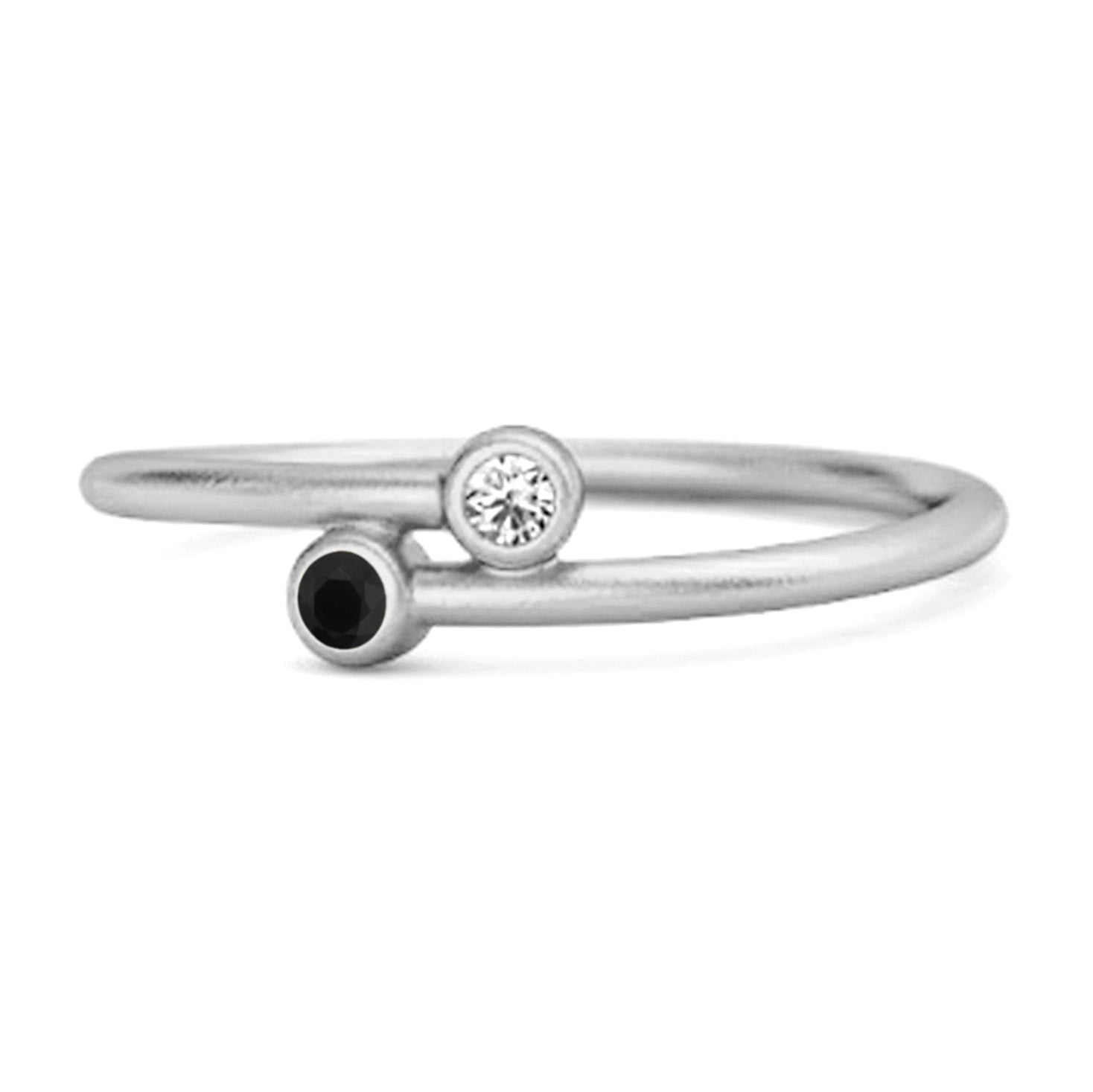 Black Spinel ring