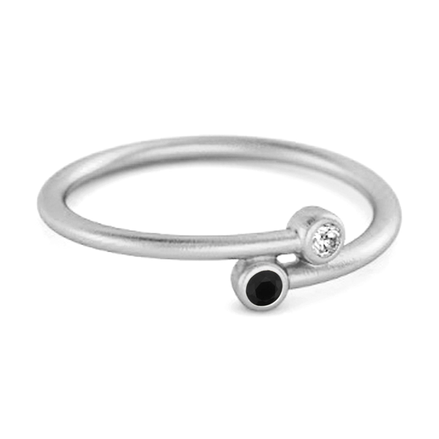 Black Spinel ring